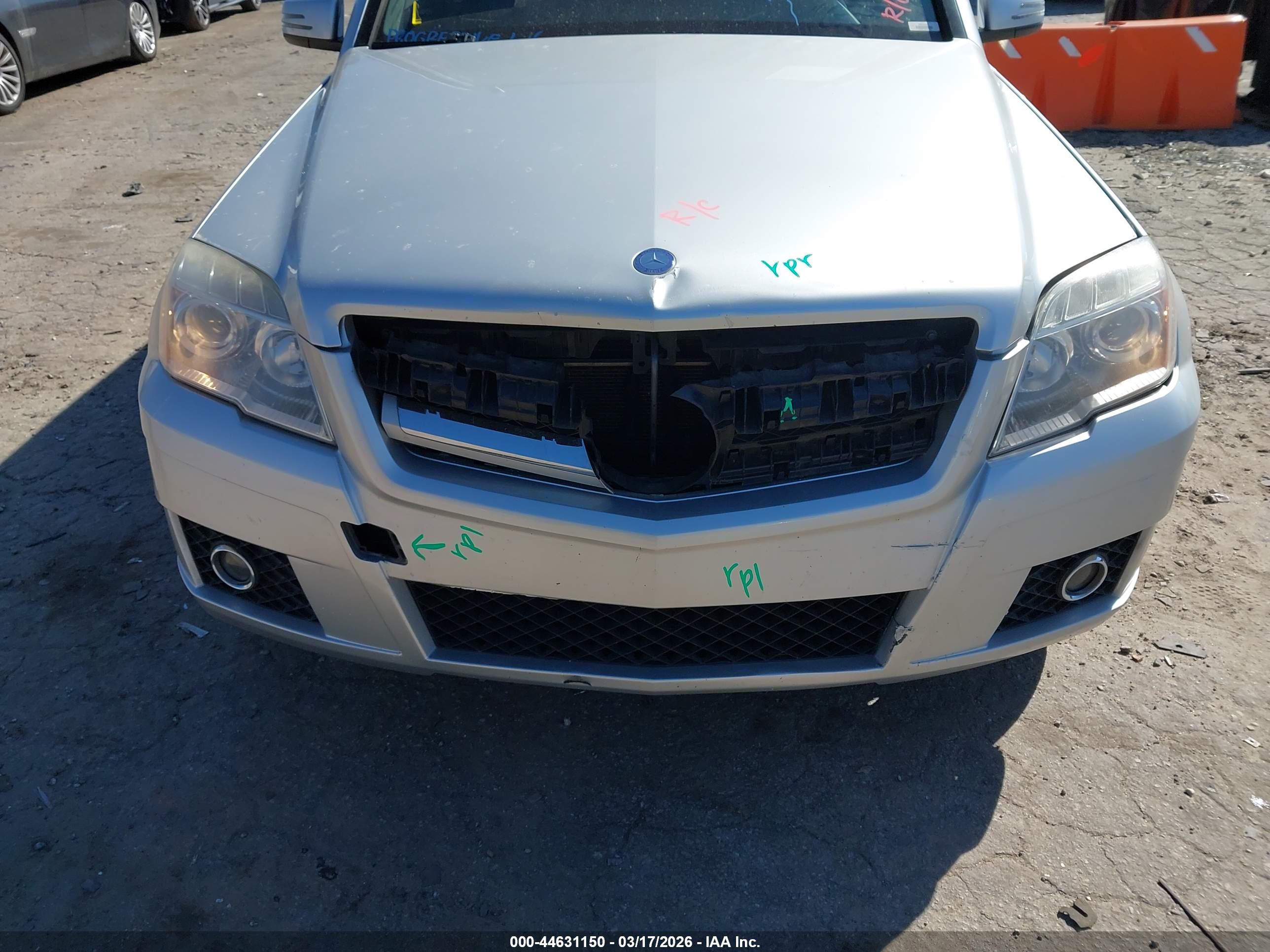 MERCEDES-BENZ GLK image 6