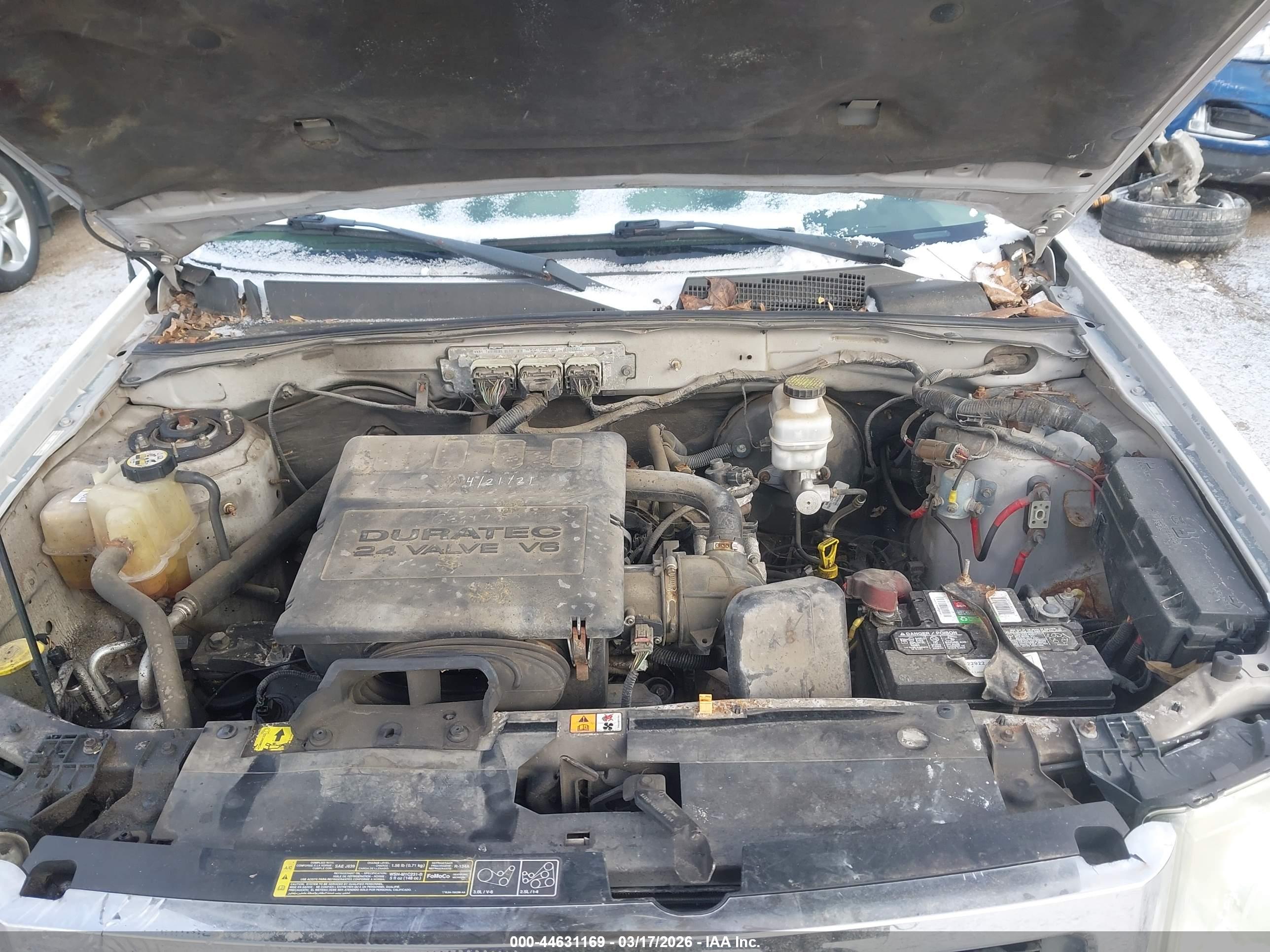 FORD ESCAPE image 10