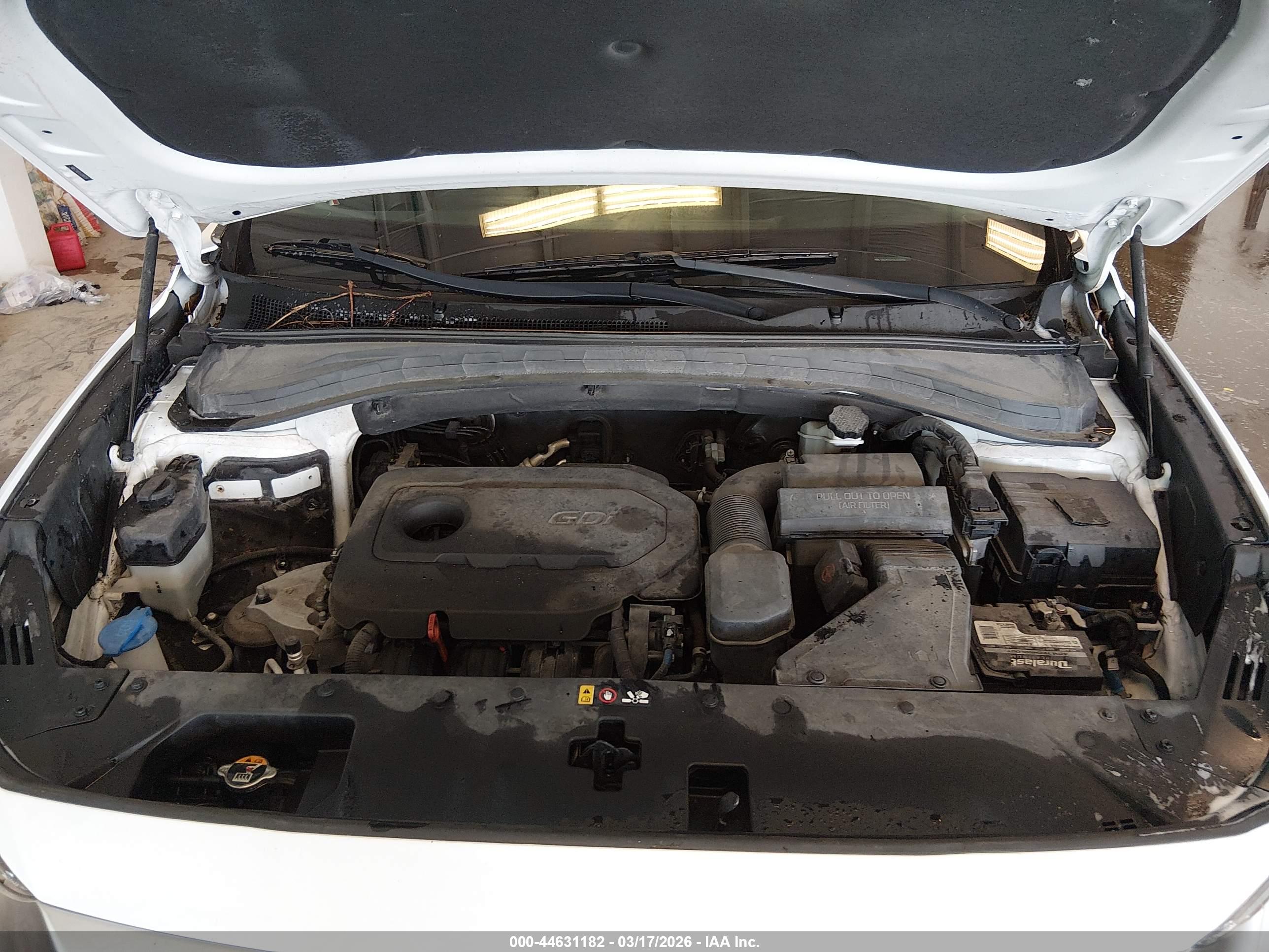 HYUNDAI SANTA image 10