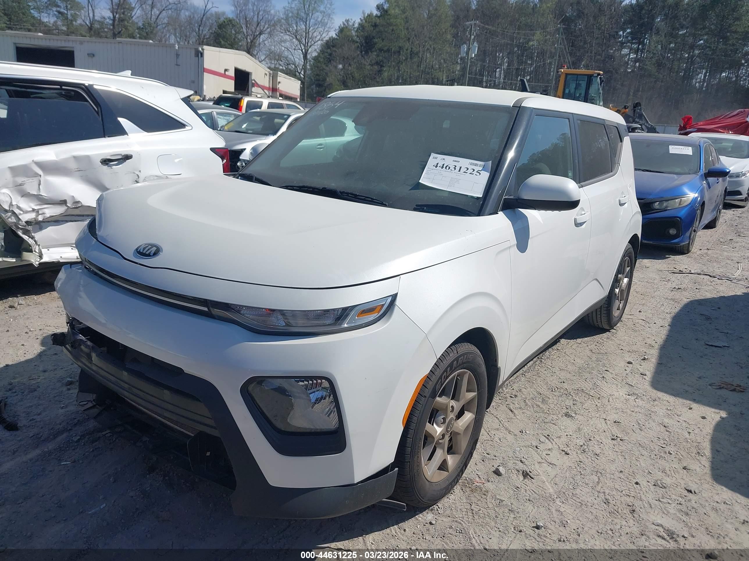 KIA SOUL image 2