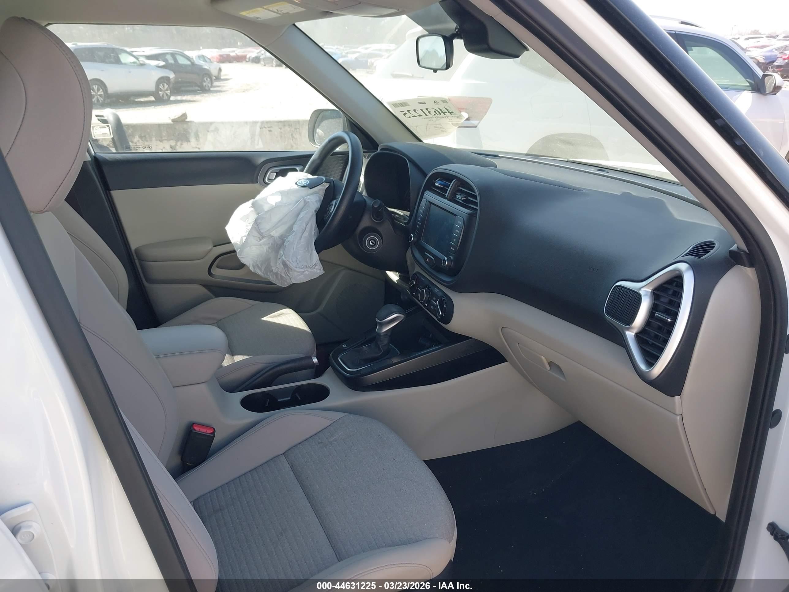 KIA SOUL image 5