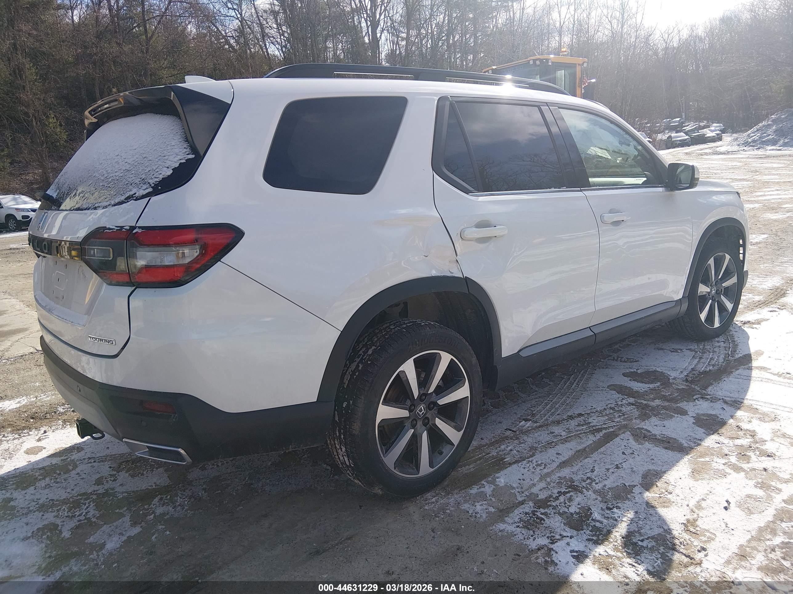 HONDA PILOT image 4