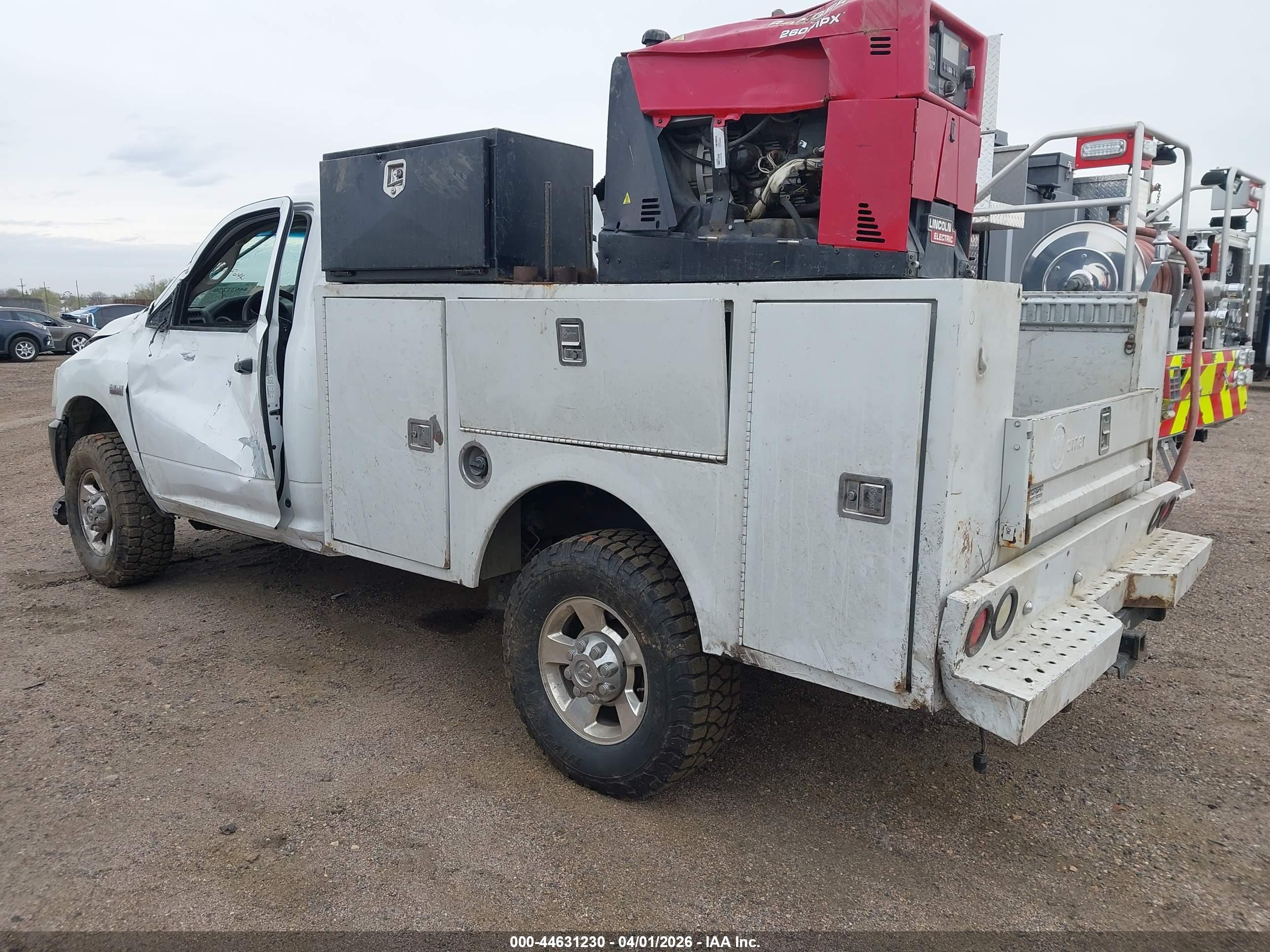 RAM 2500 image 3