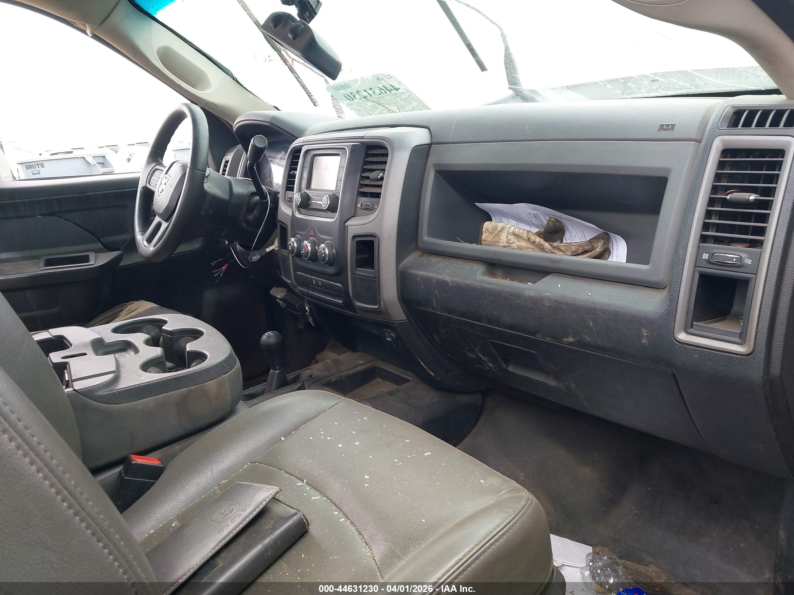 RAM 2500 image 5