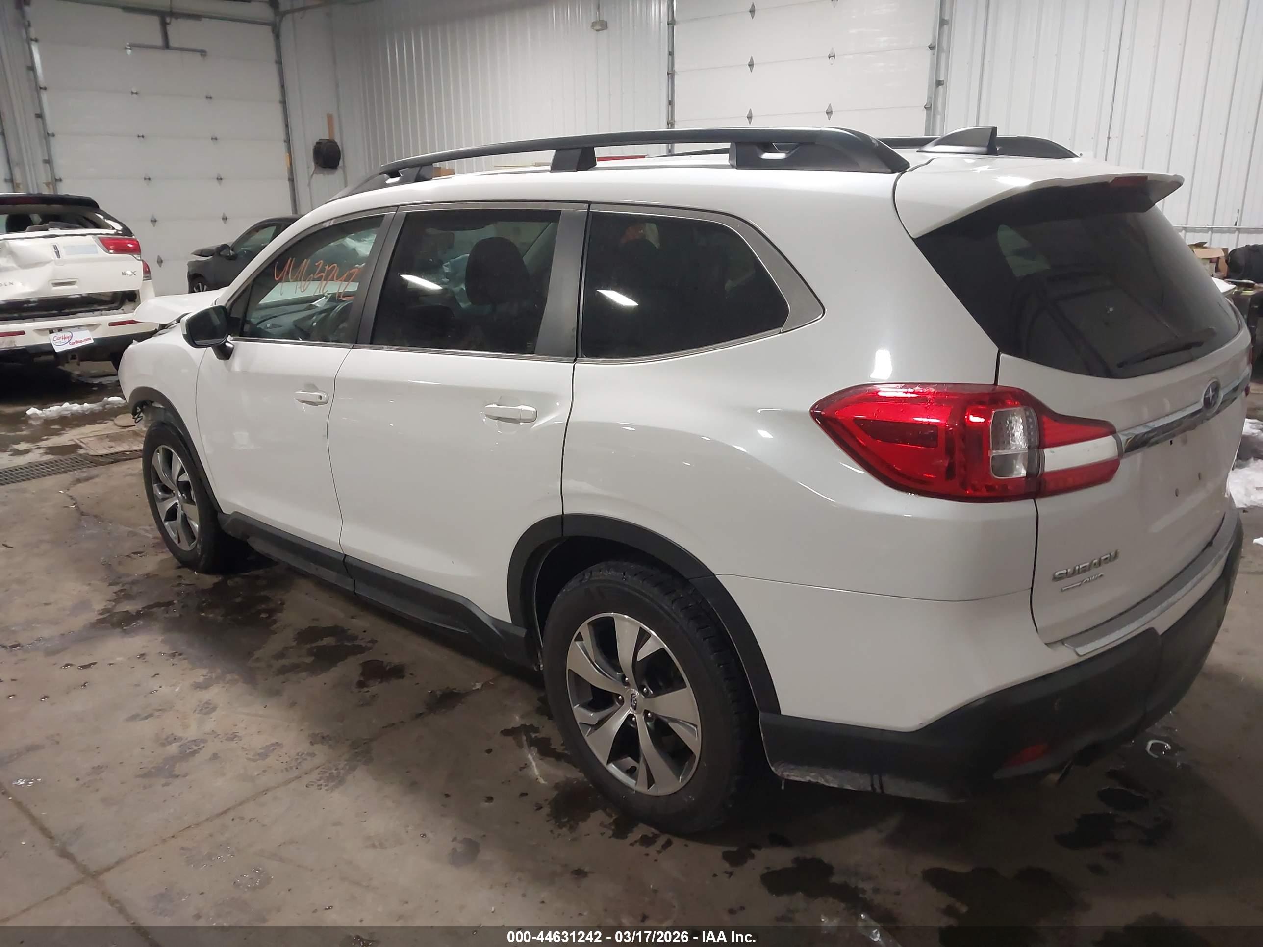 SUBARU ASCENT image 3