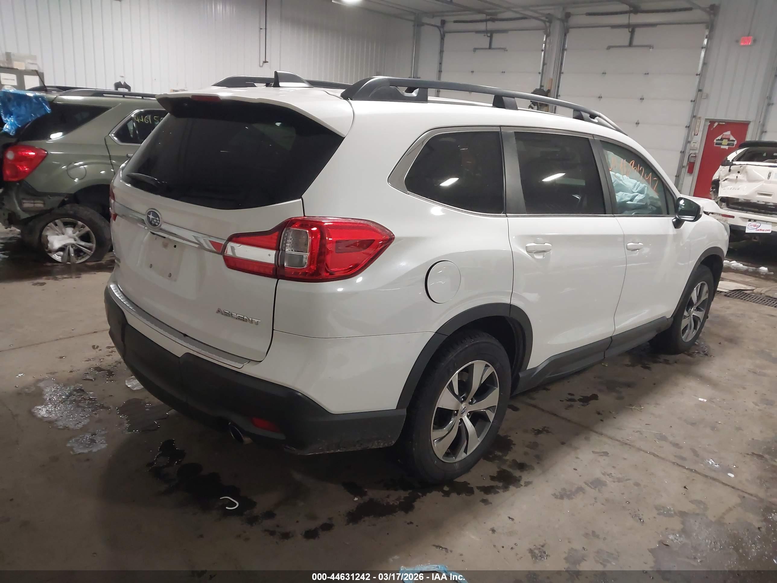 SUBARU ASCENT image 4