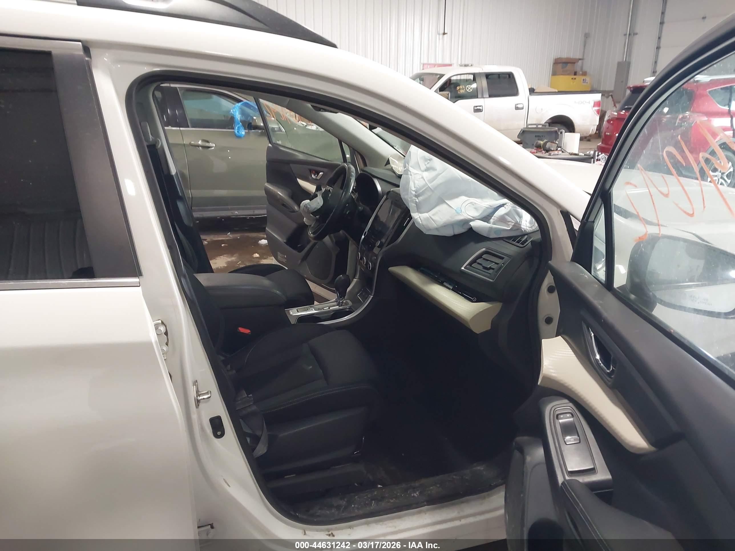 SUBARU ASCENT image 5