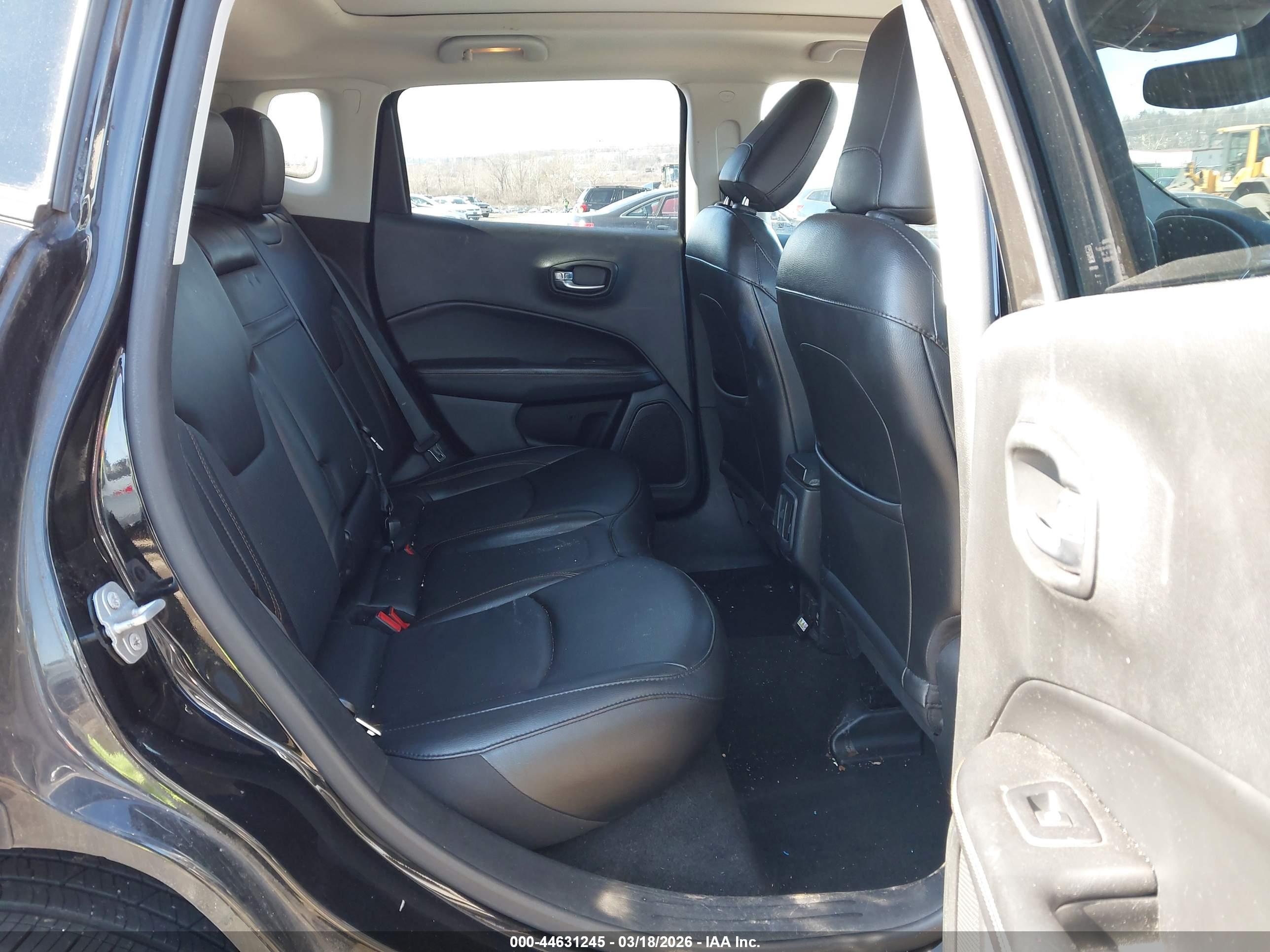 JEEP COMPASS image 8