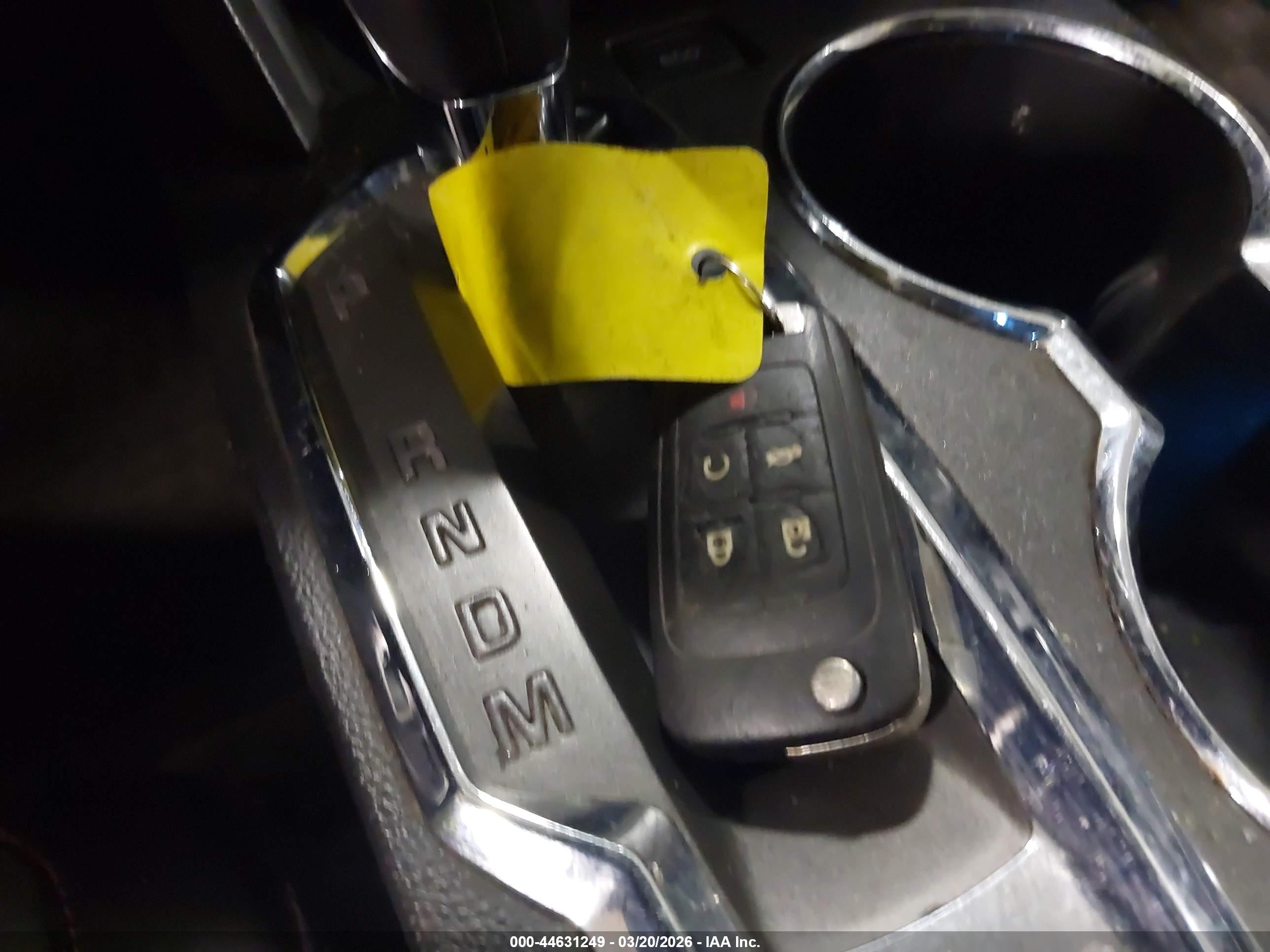 CHEVROLET EQUINOX image 11