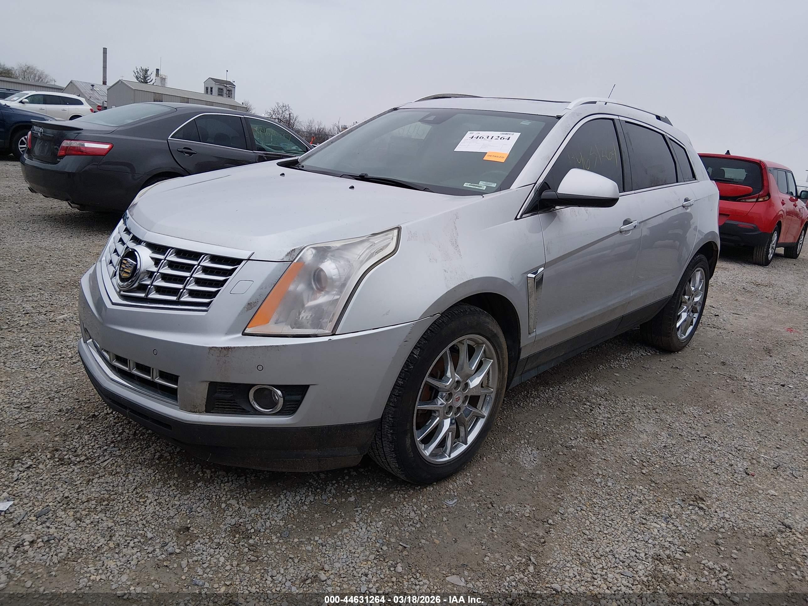 CADILLAC SRX image 2
