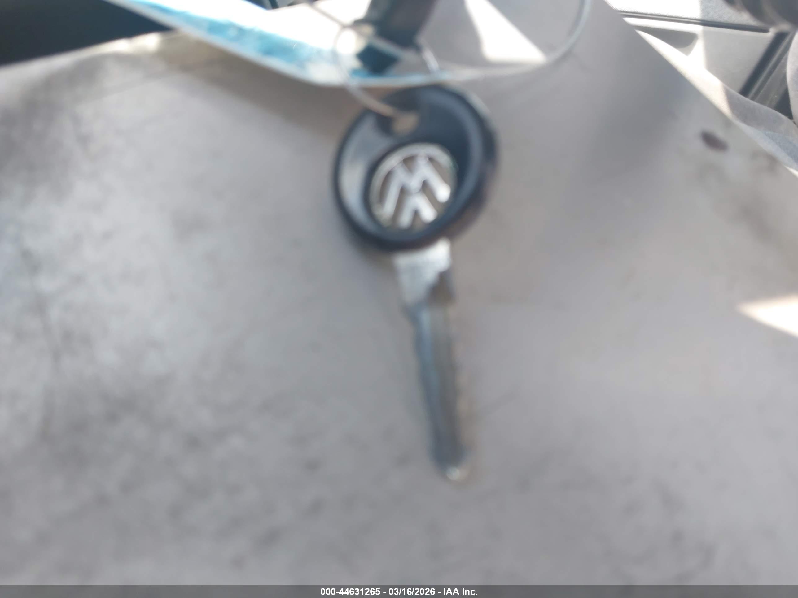 VOLKSWAGEN JETTA image 11