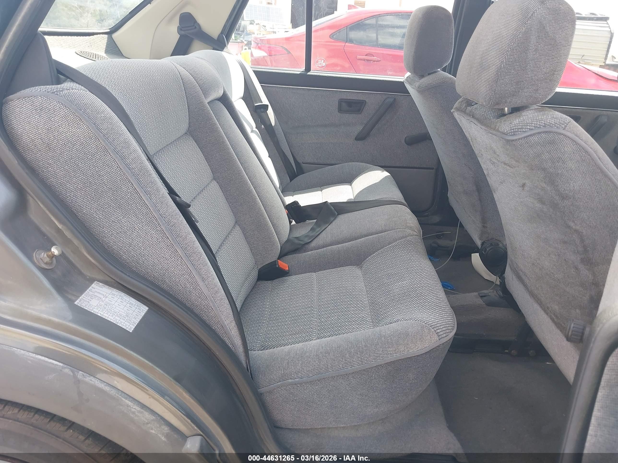VOLKSWAGEN JETTA image 8