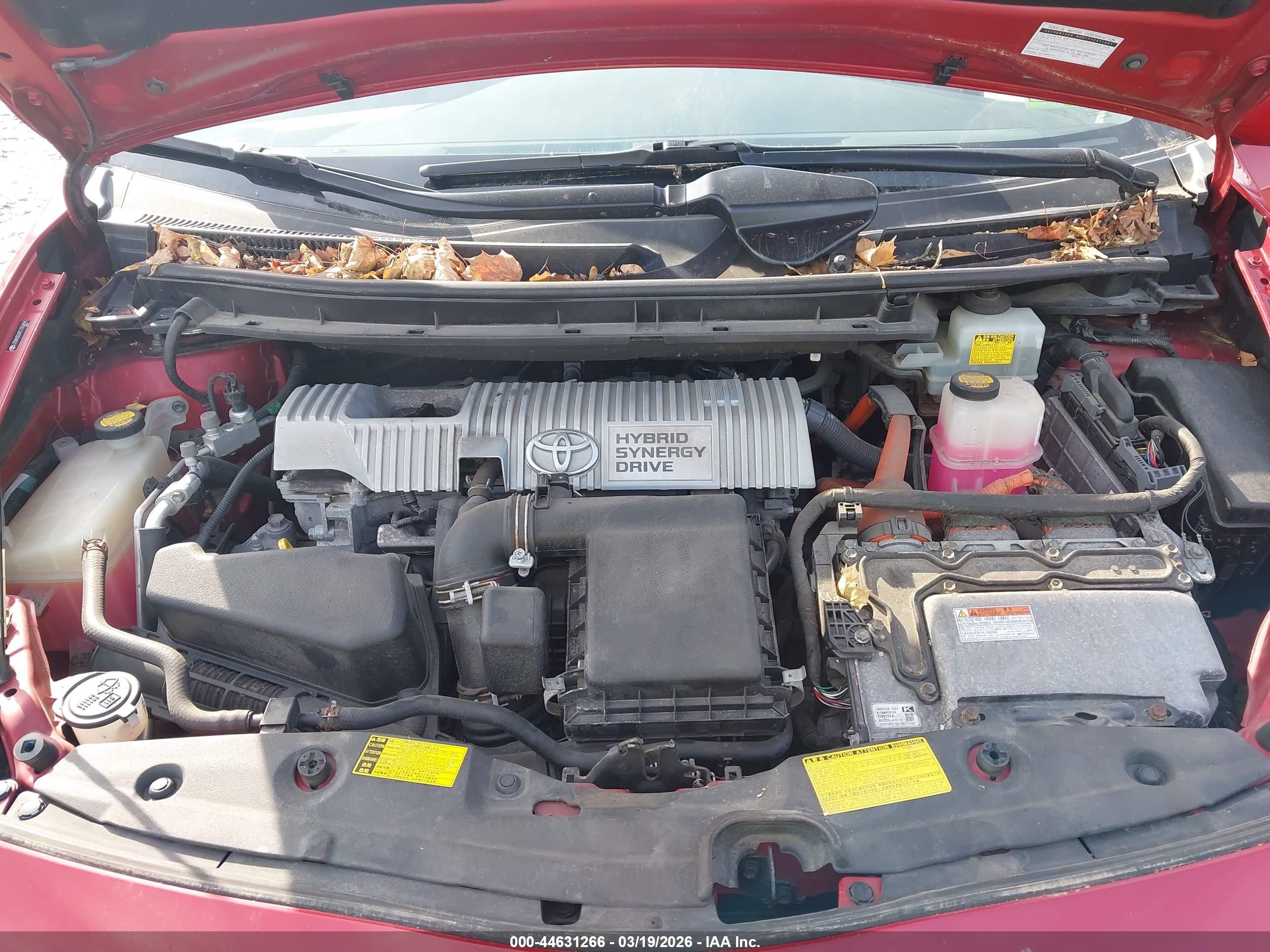 TOYOTA PRIUS image 10