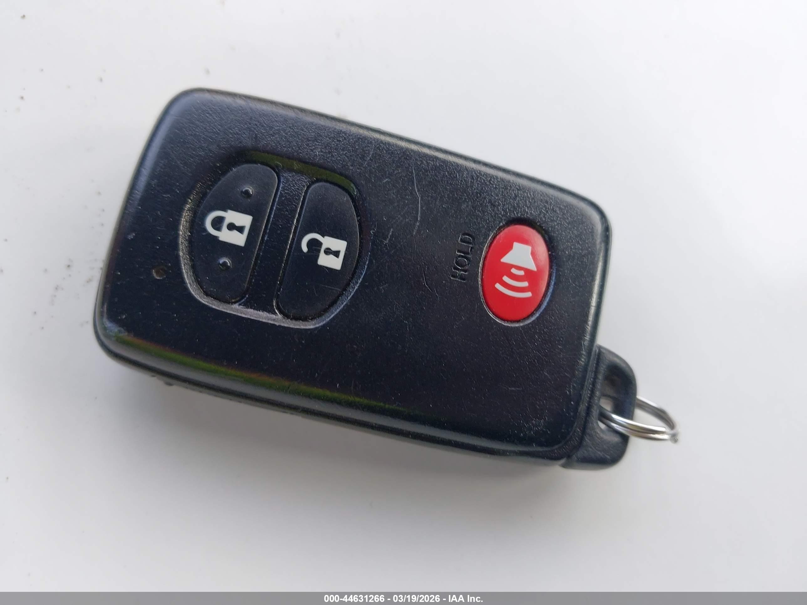 TOYOTA PRIUS image 11