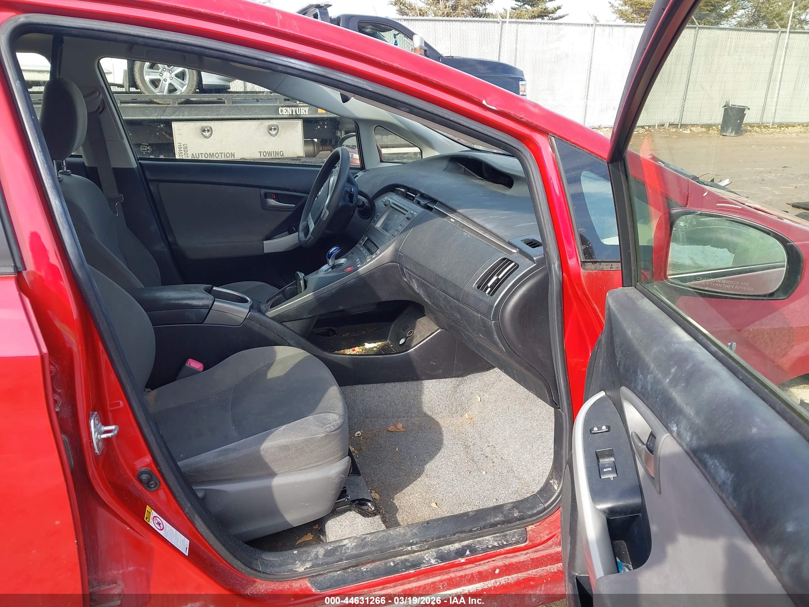 TOYOTA PRIUS image 5