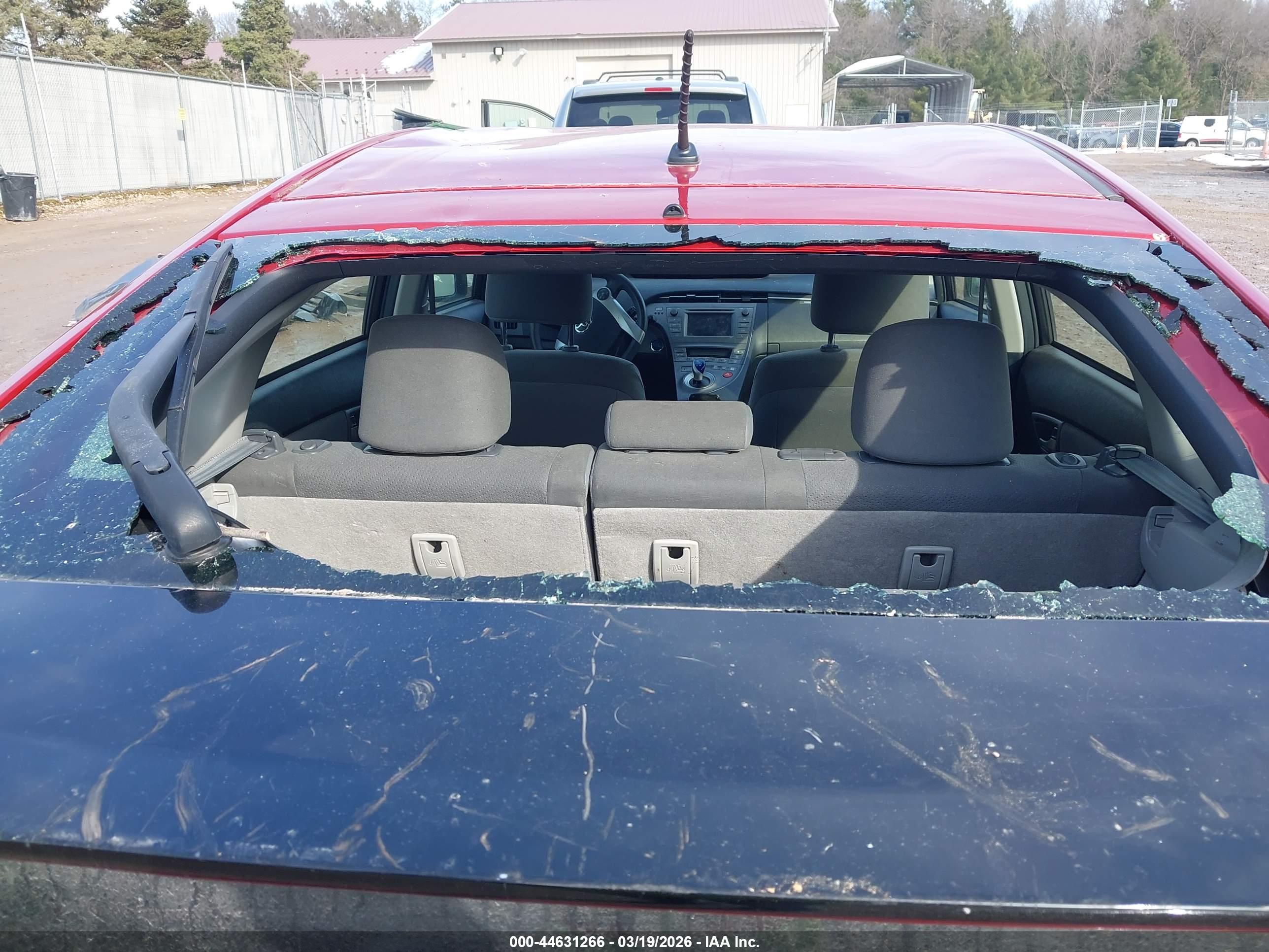 TOYOTA PRIUS image 6