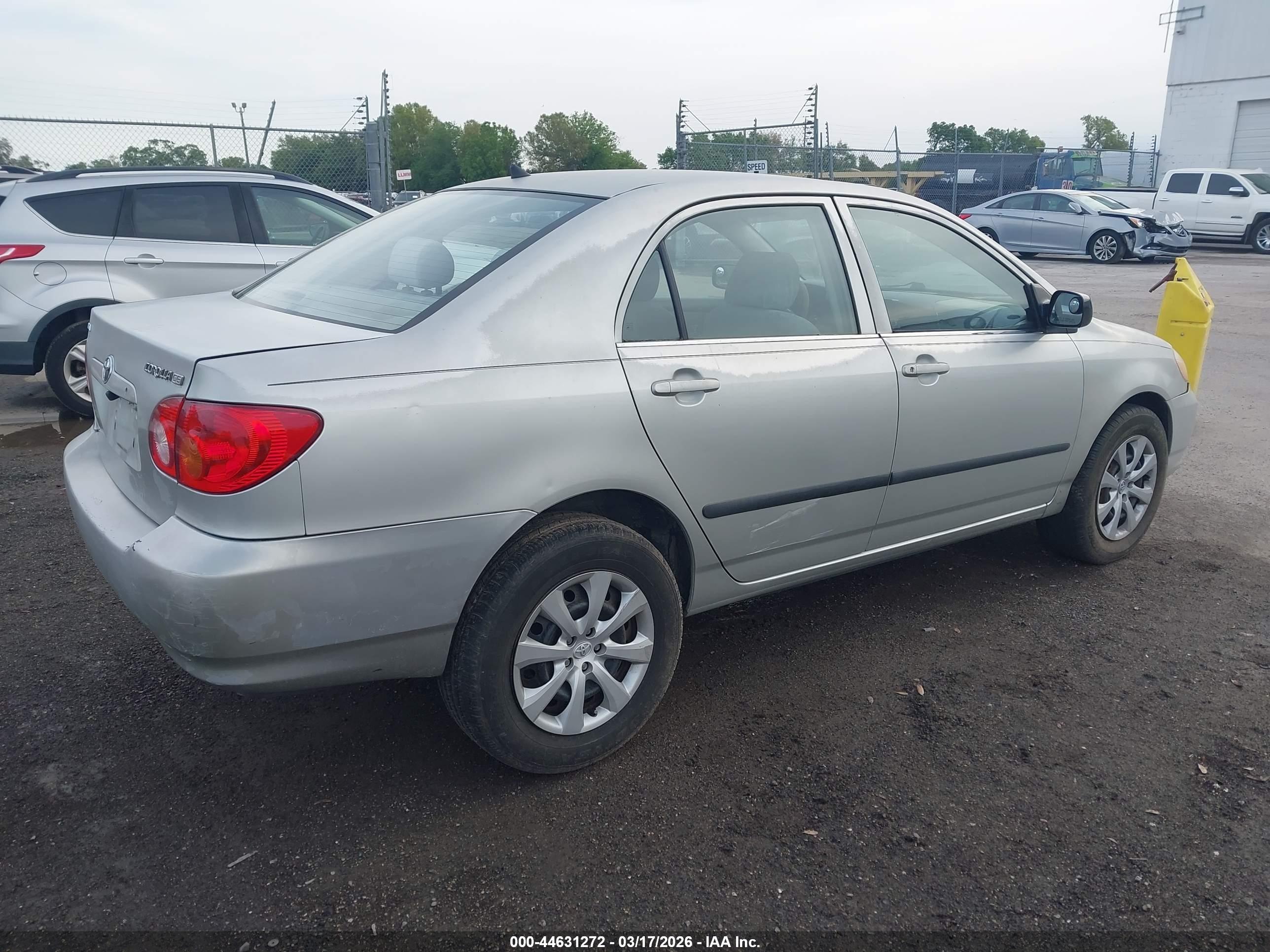 TOYOTA COROLLA image 4