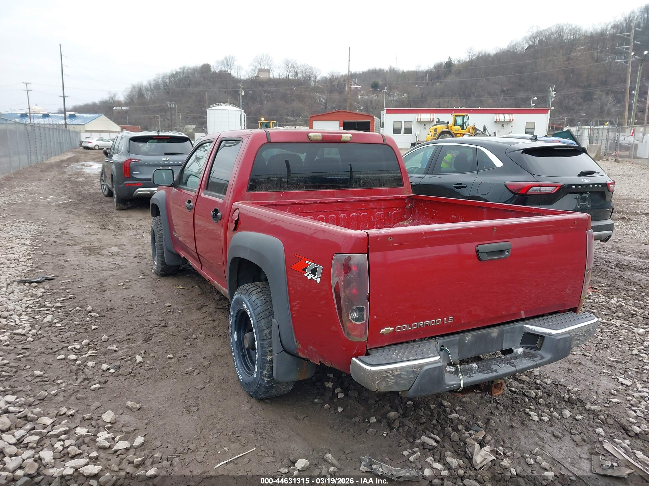 CHEVROLET COLORADO image 3