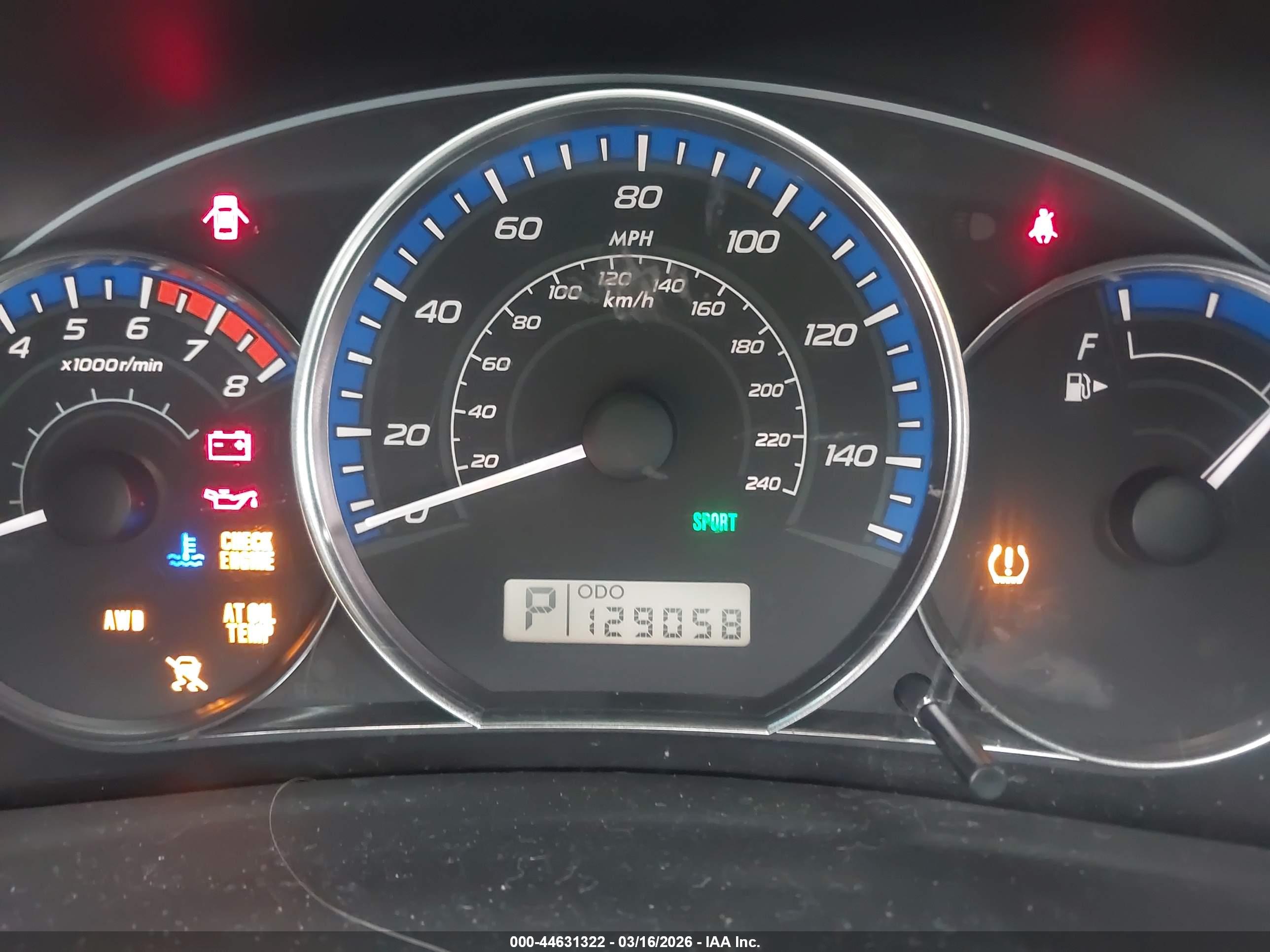SUBARU FORESTER image 7
