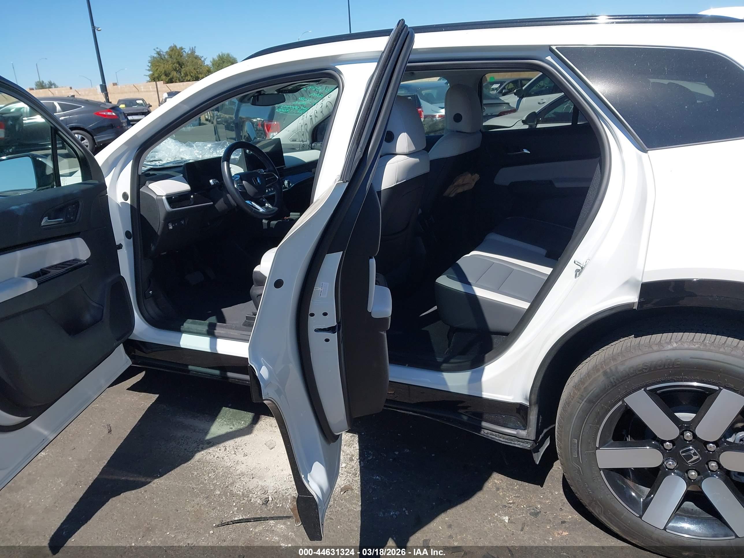 HONDA PROLOGUE image 8