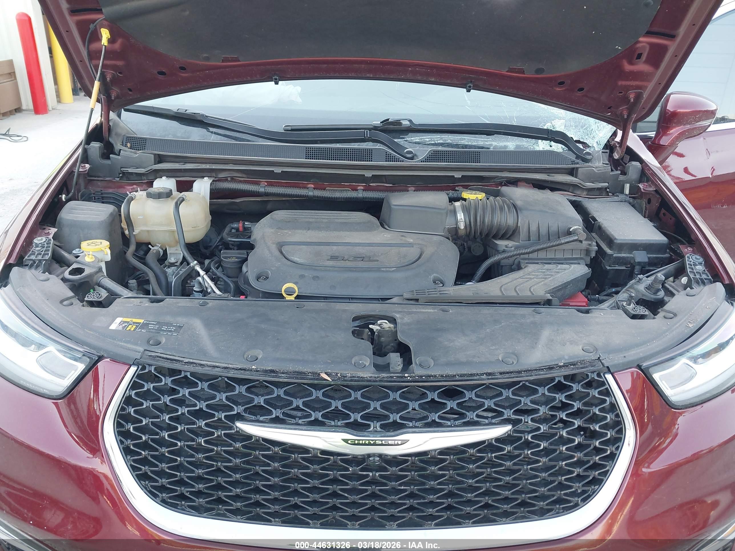 CHRYSLER PACIFICA image 10
