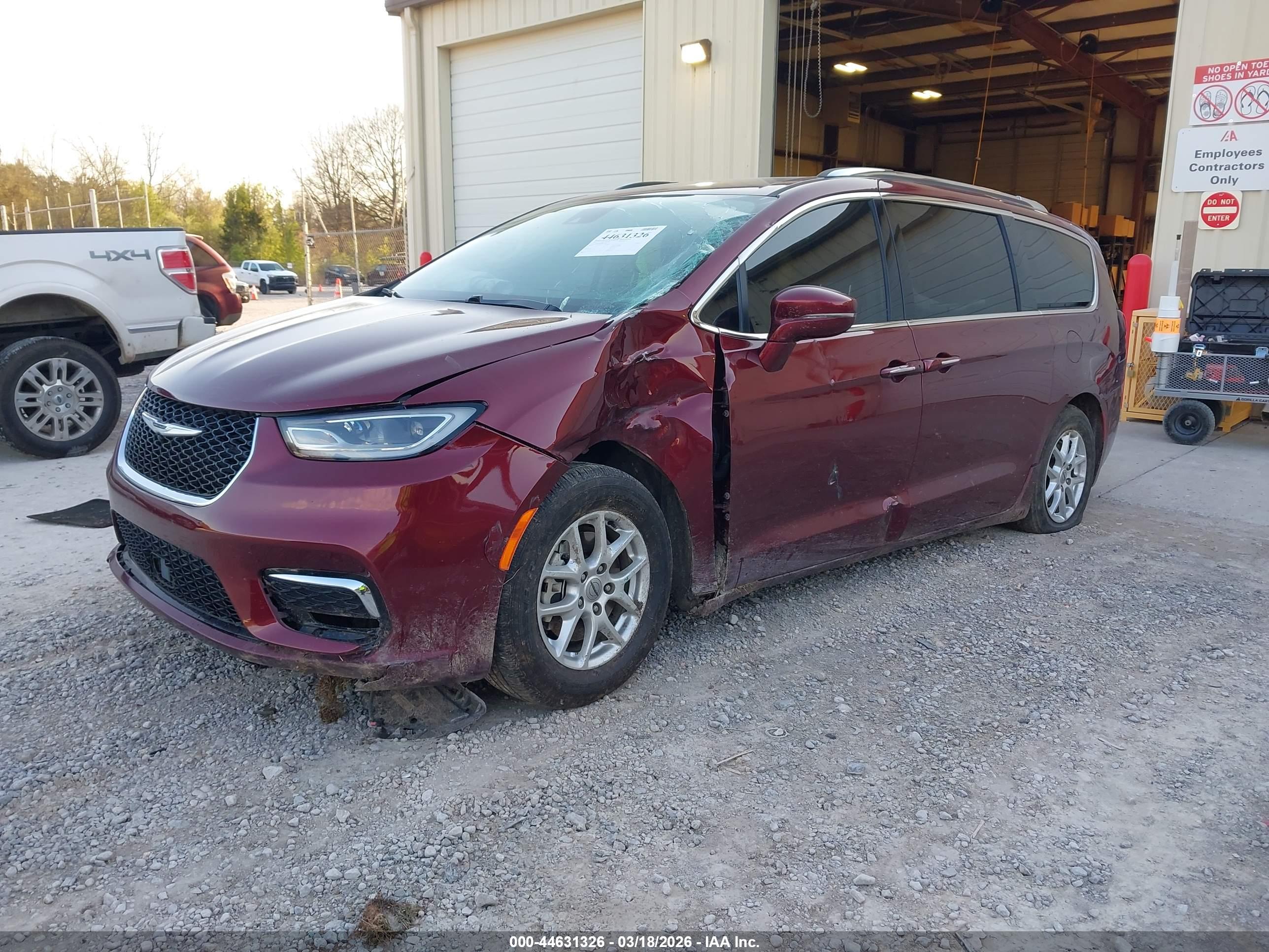CHRYSLER PACIFICA image 2