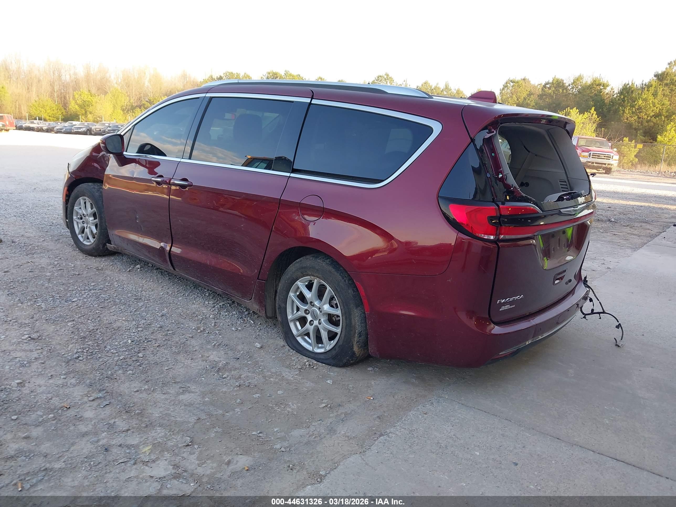 CHRYSLER PACIFICA image 3