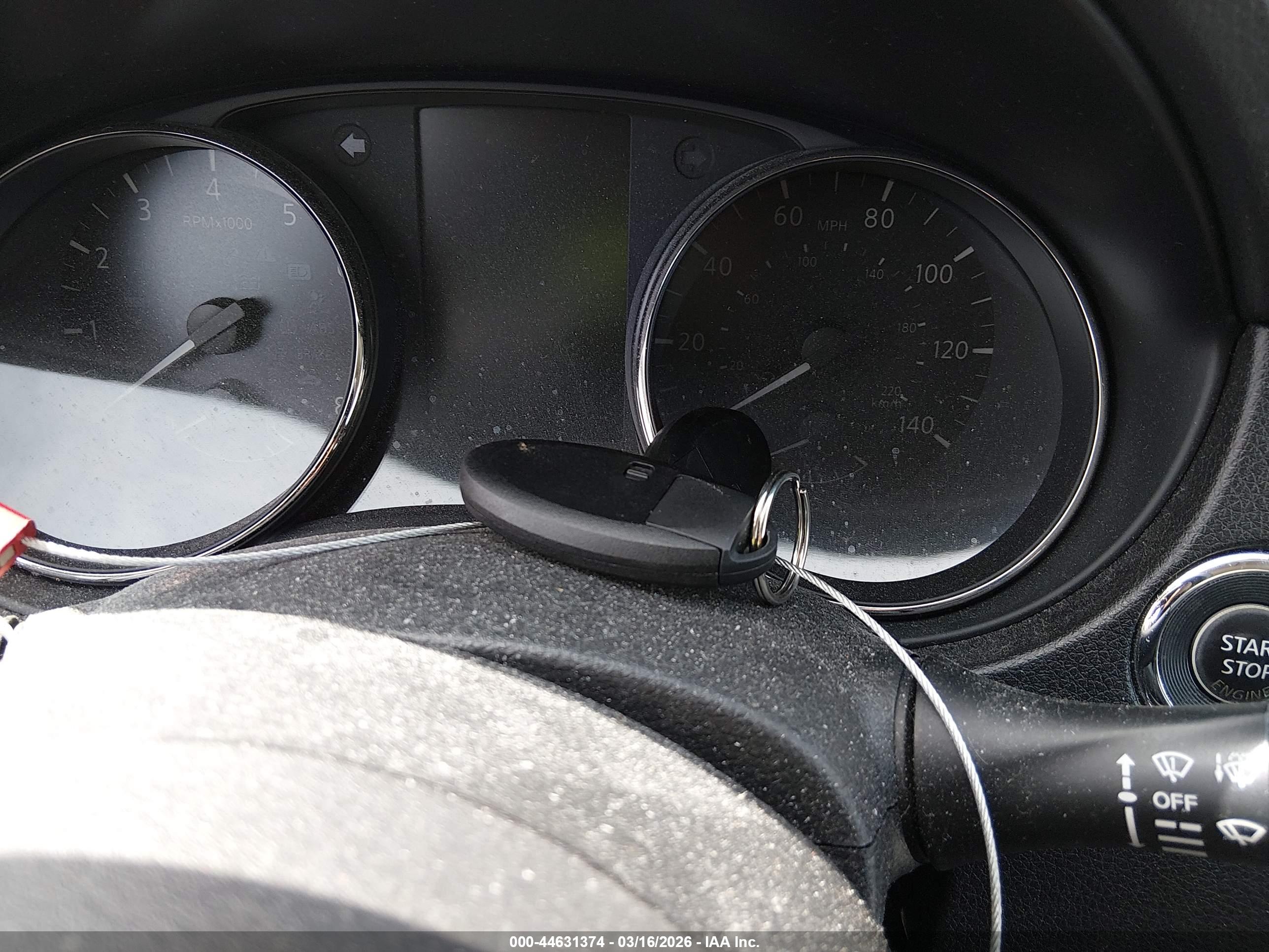 NISSAN ROGUE image 11