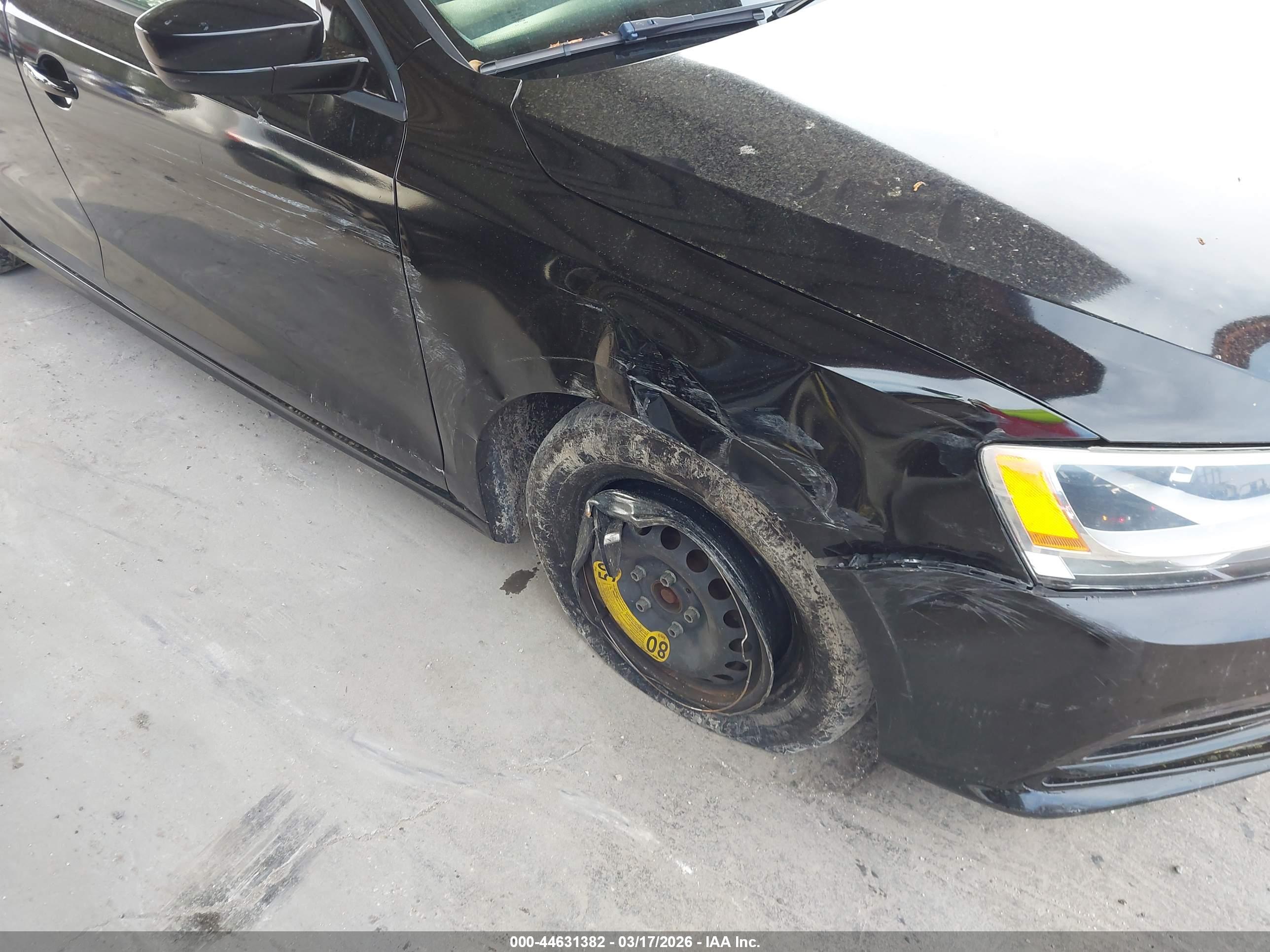 VOLKSWAGEN JETTA image 6