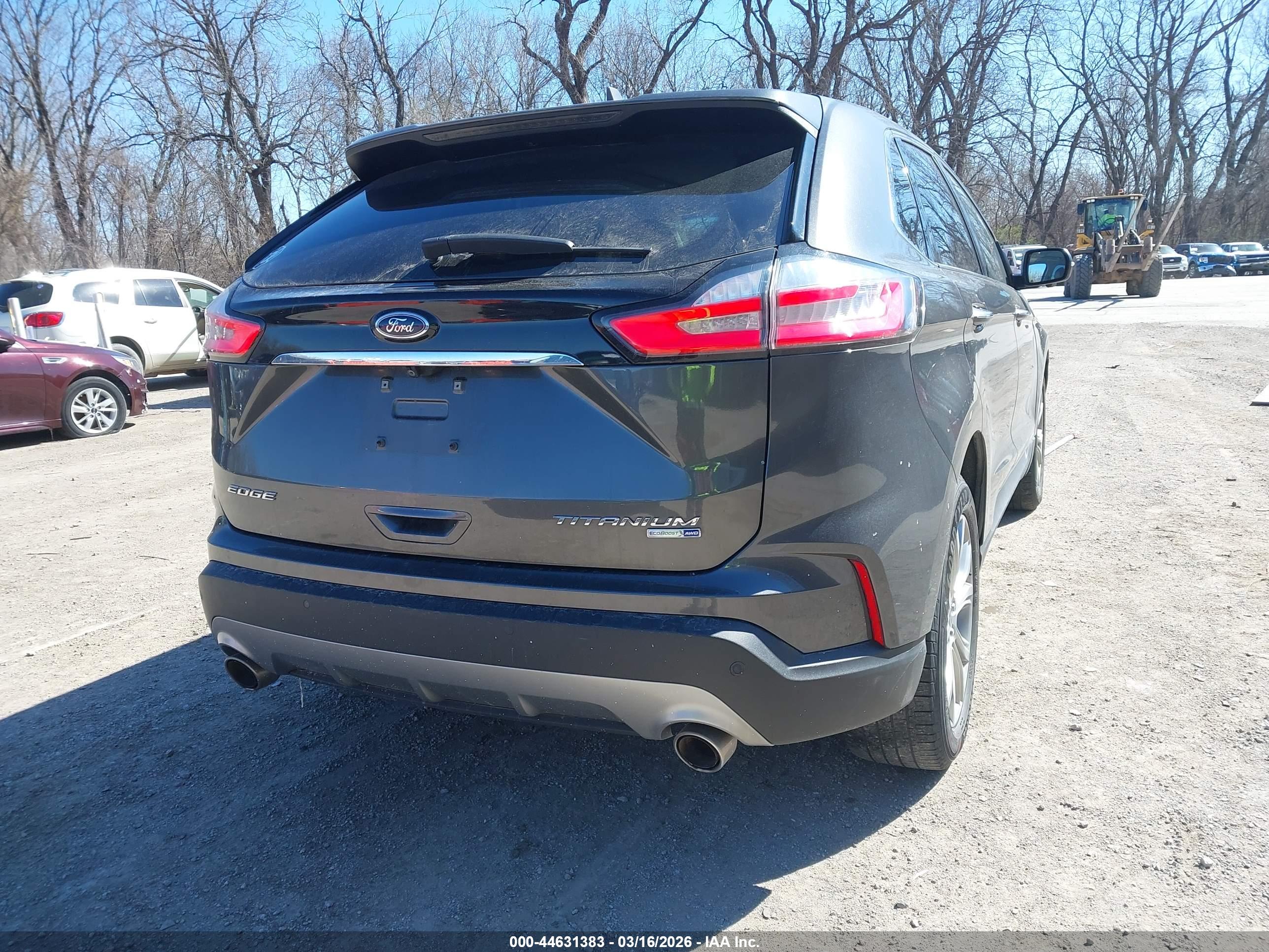 FORD EDGE image 4