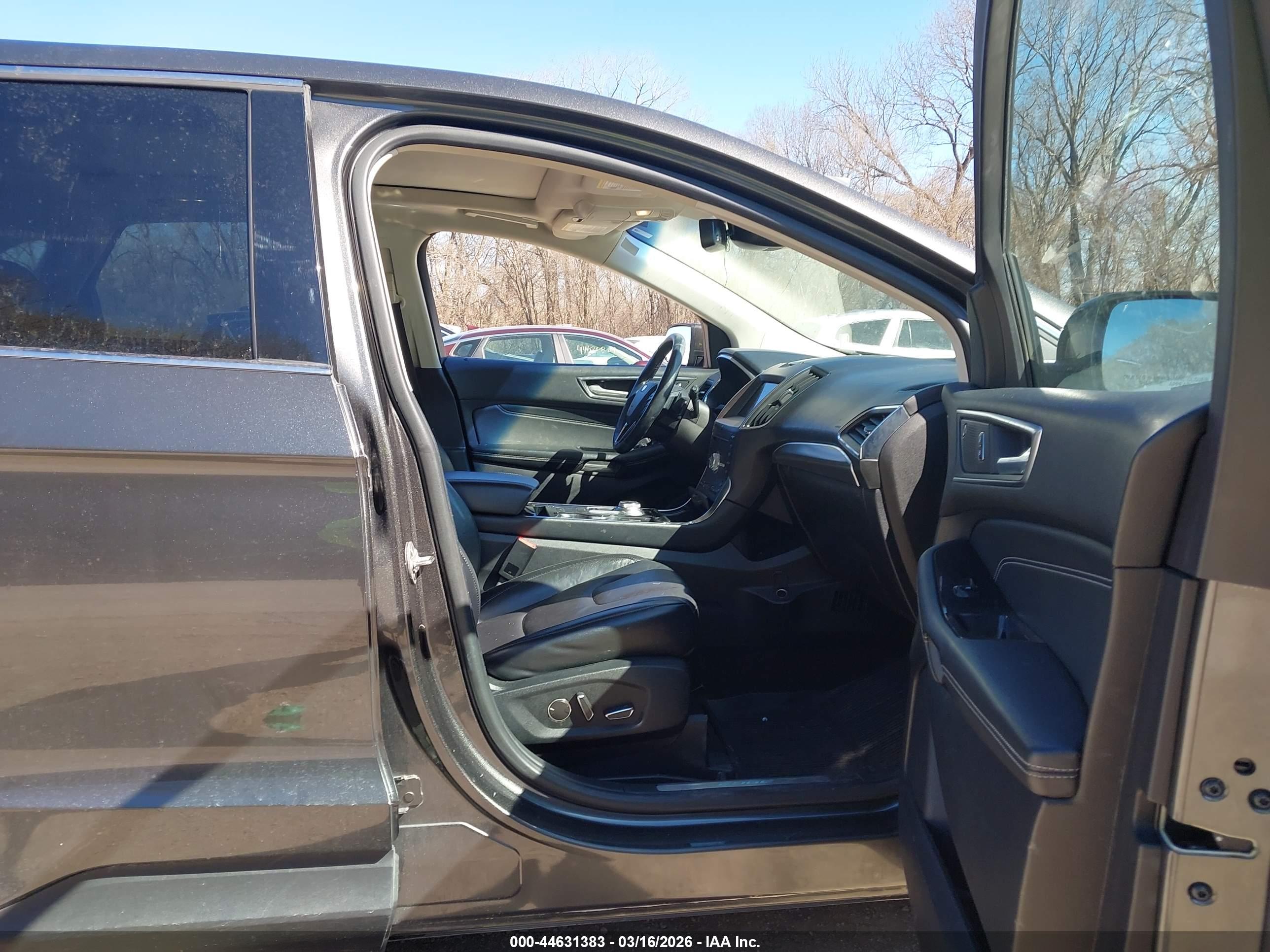 FORD EDGE image 5