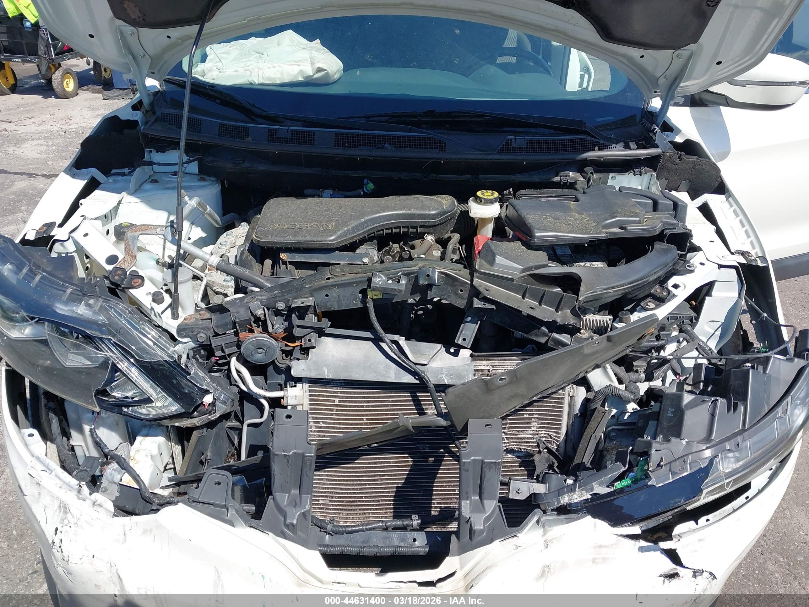 NISSAN ROGUE image 10