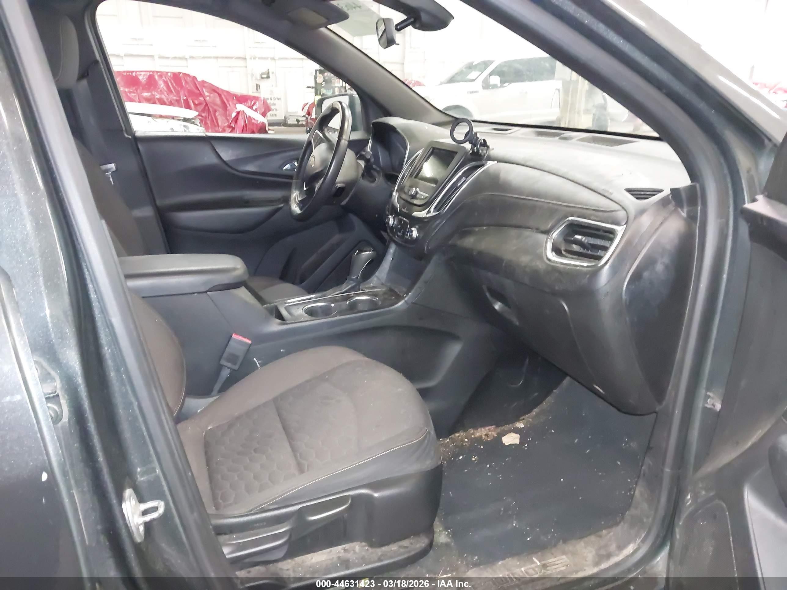 CHEVROLET EQUINOX image 5