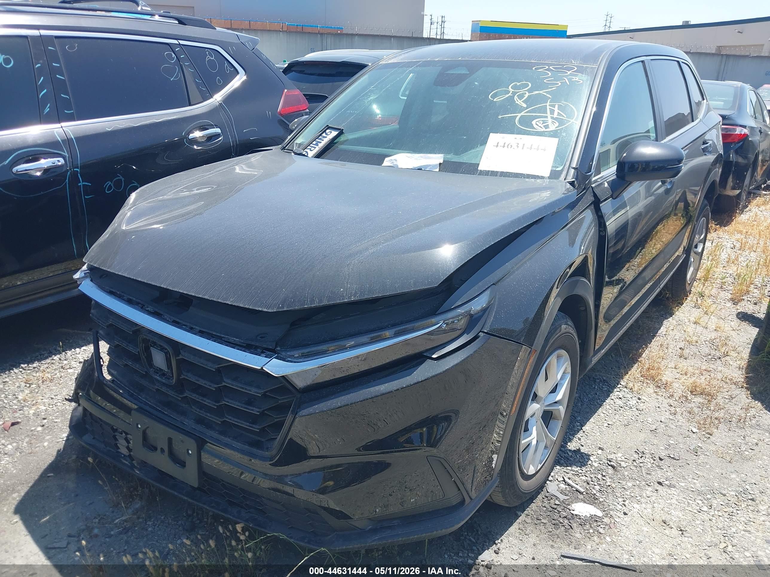 HONDA CR-V image 2