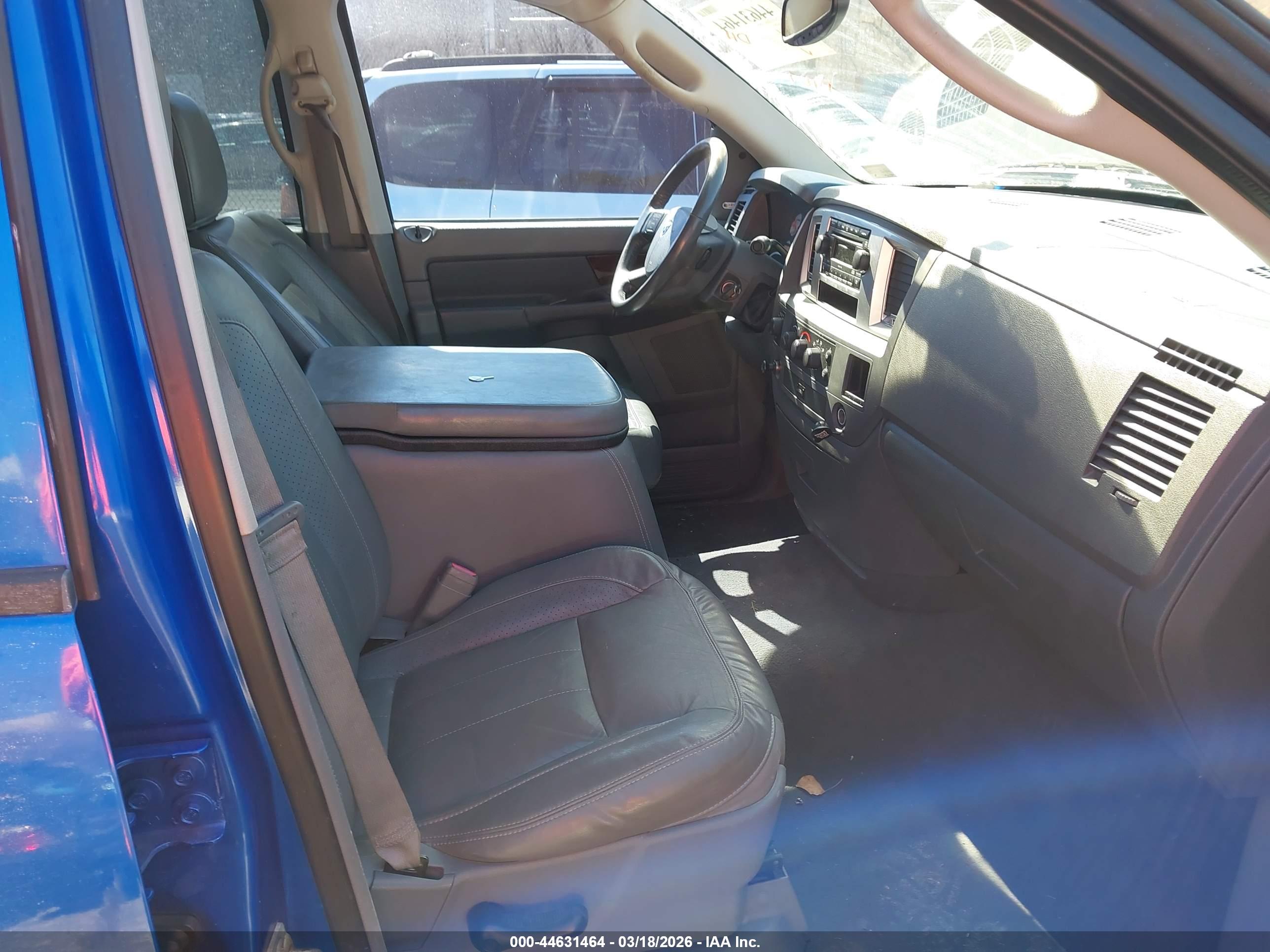 DODGE RAM image 5
