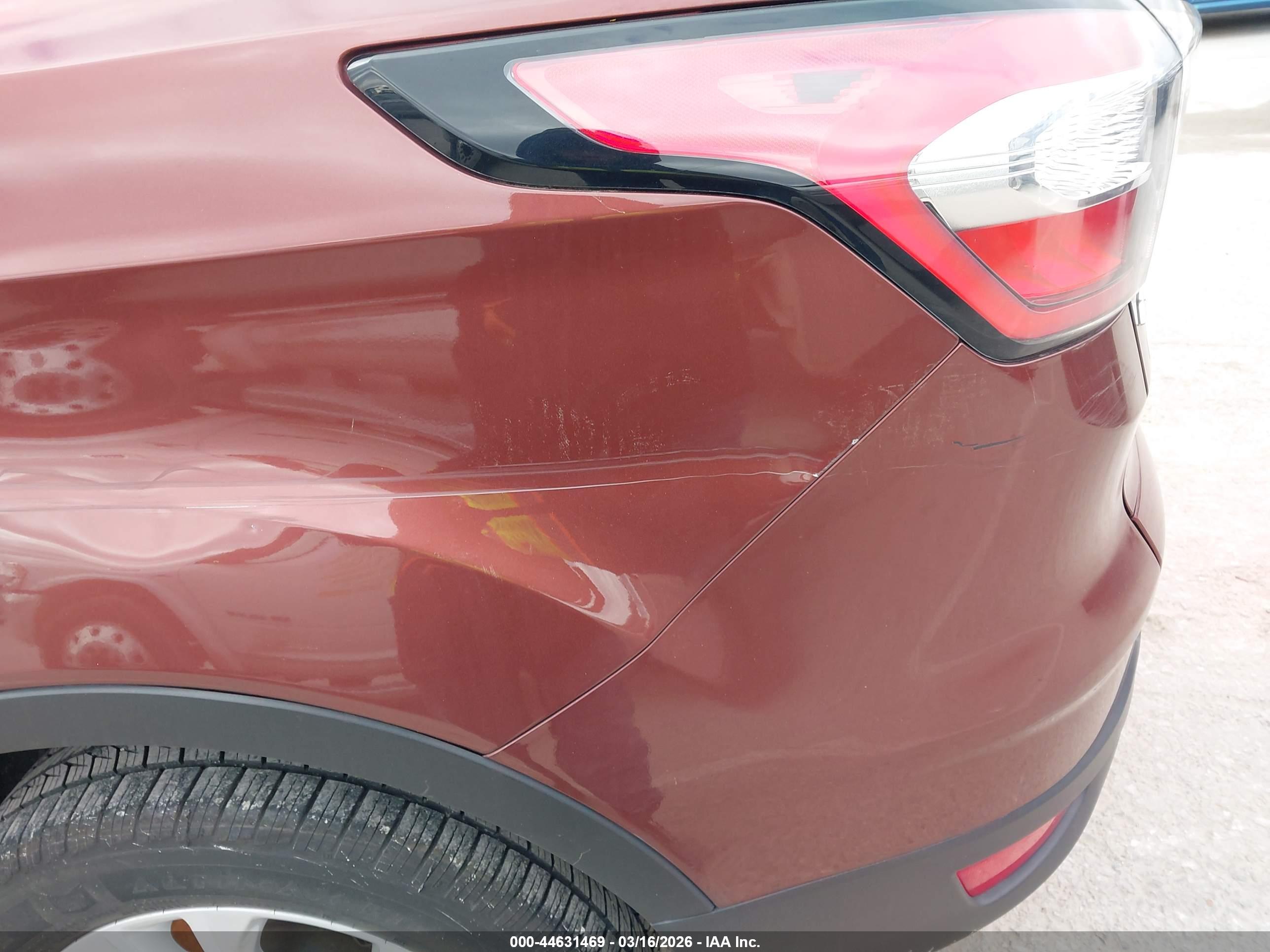 FORD ESCAPE image 6