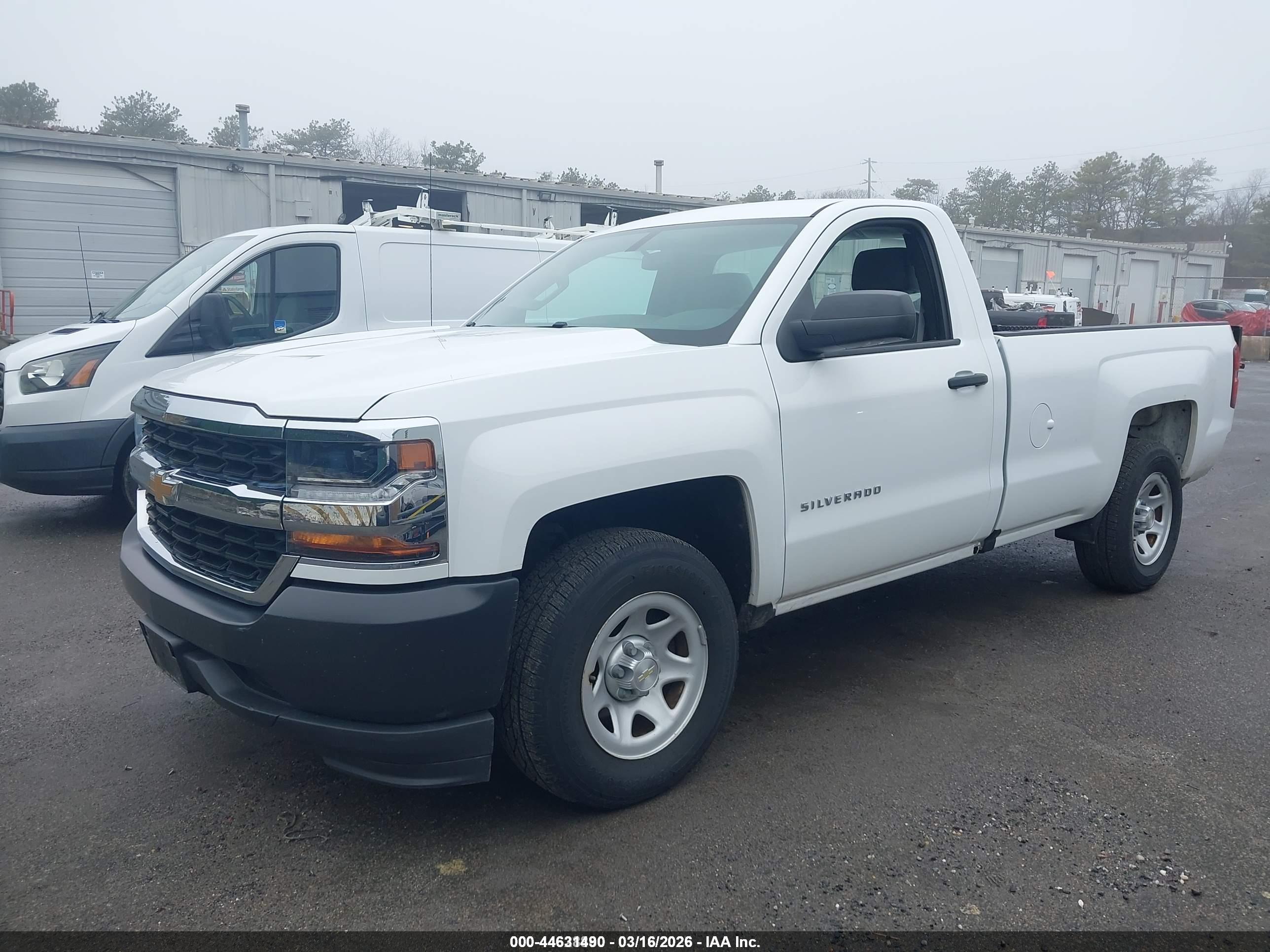 CHEVROLET SILVERADO image 2