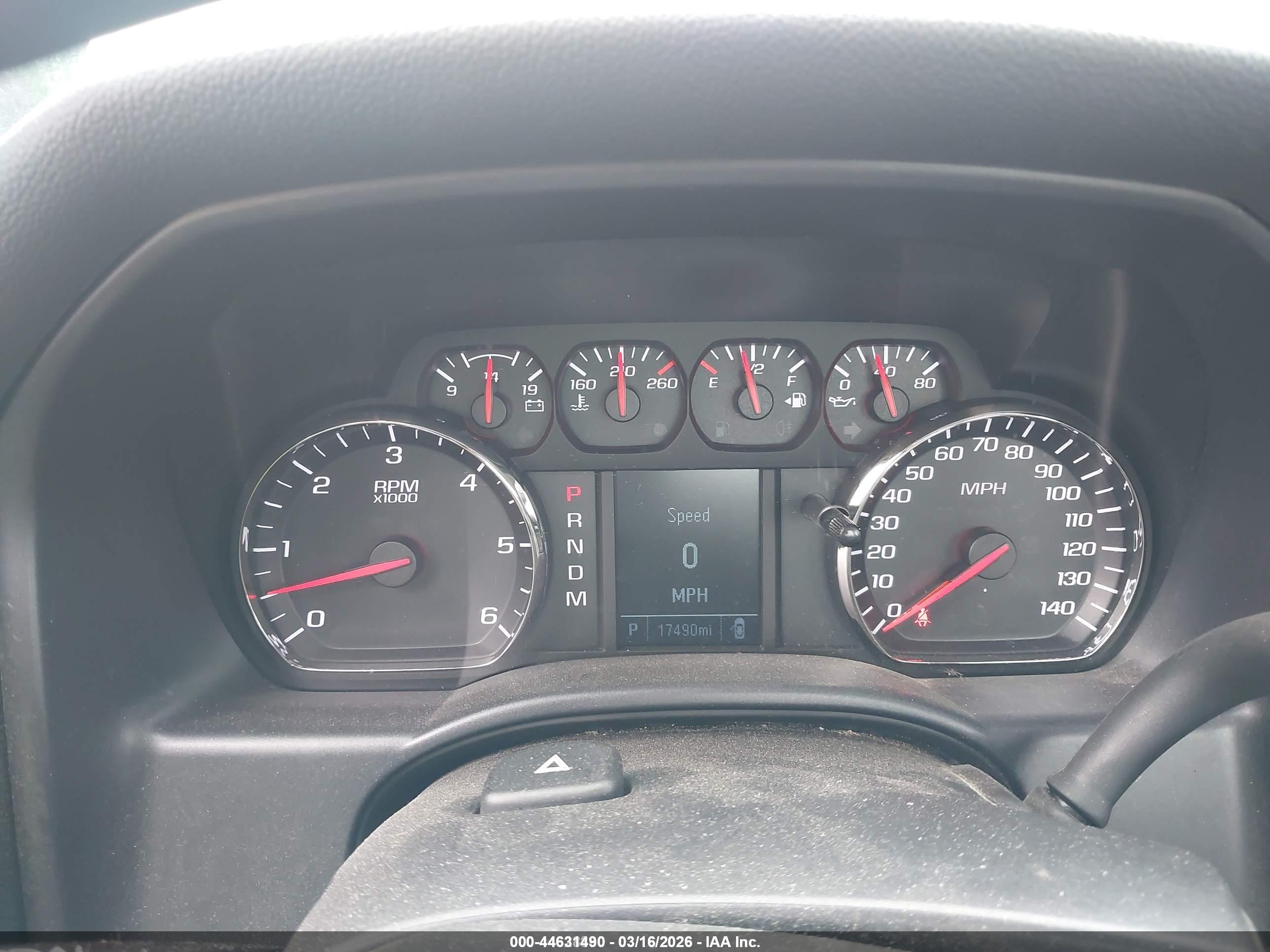 CHEVROLET SILVERADO image 7