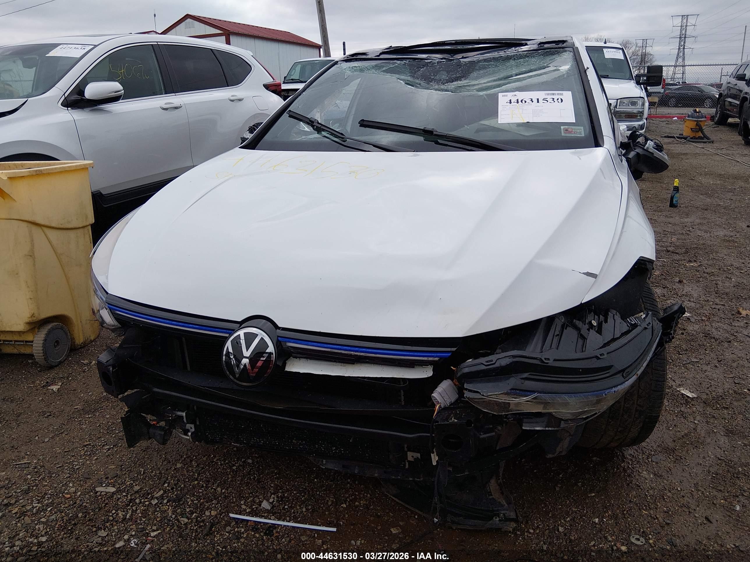 VOLKSWAGEN GOLF image 6