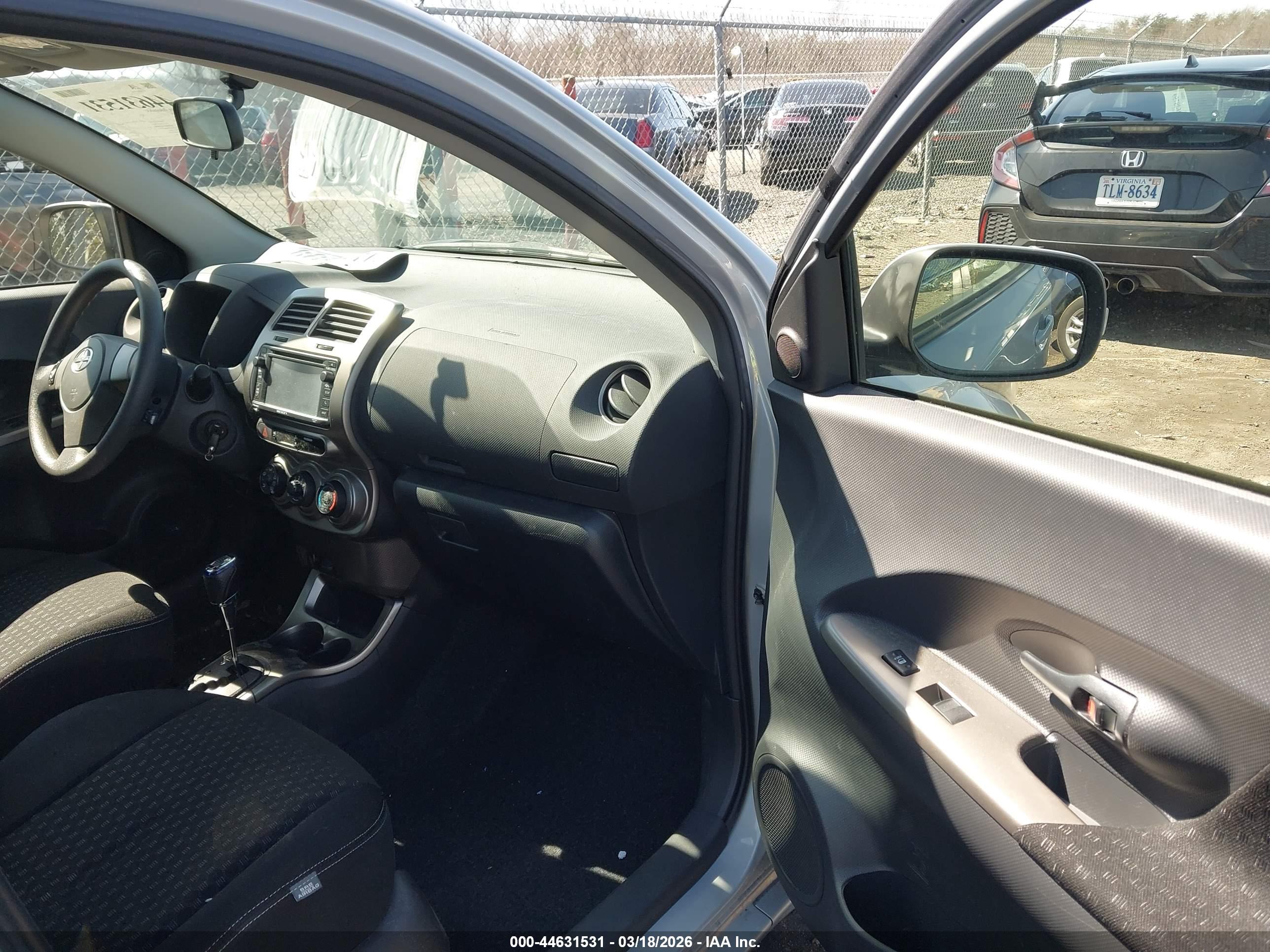 SCION XD image 5