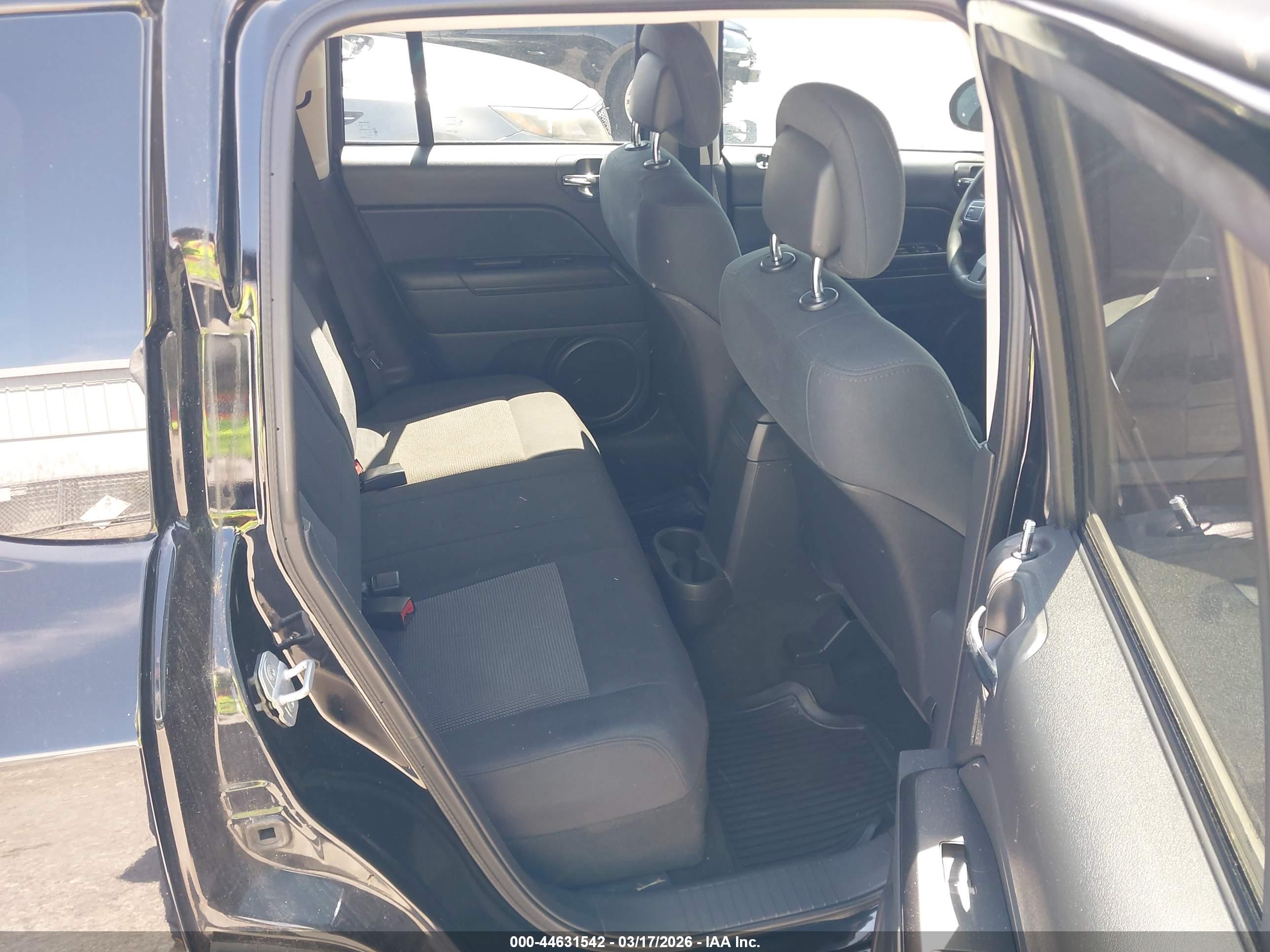JEEP COMPASS image 8