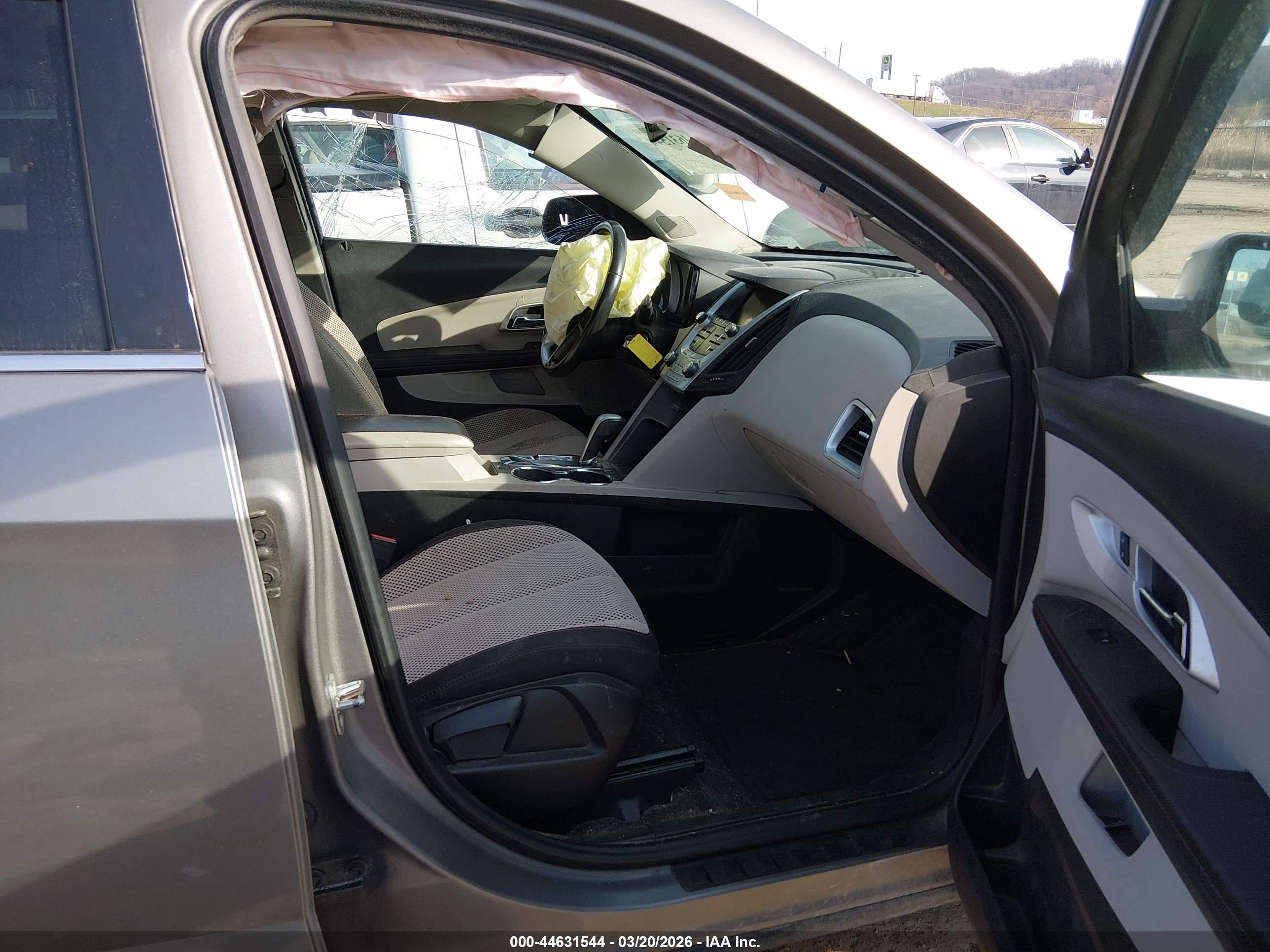 CHEVROLET EQUINOX image 5