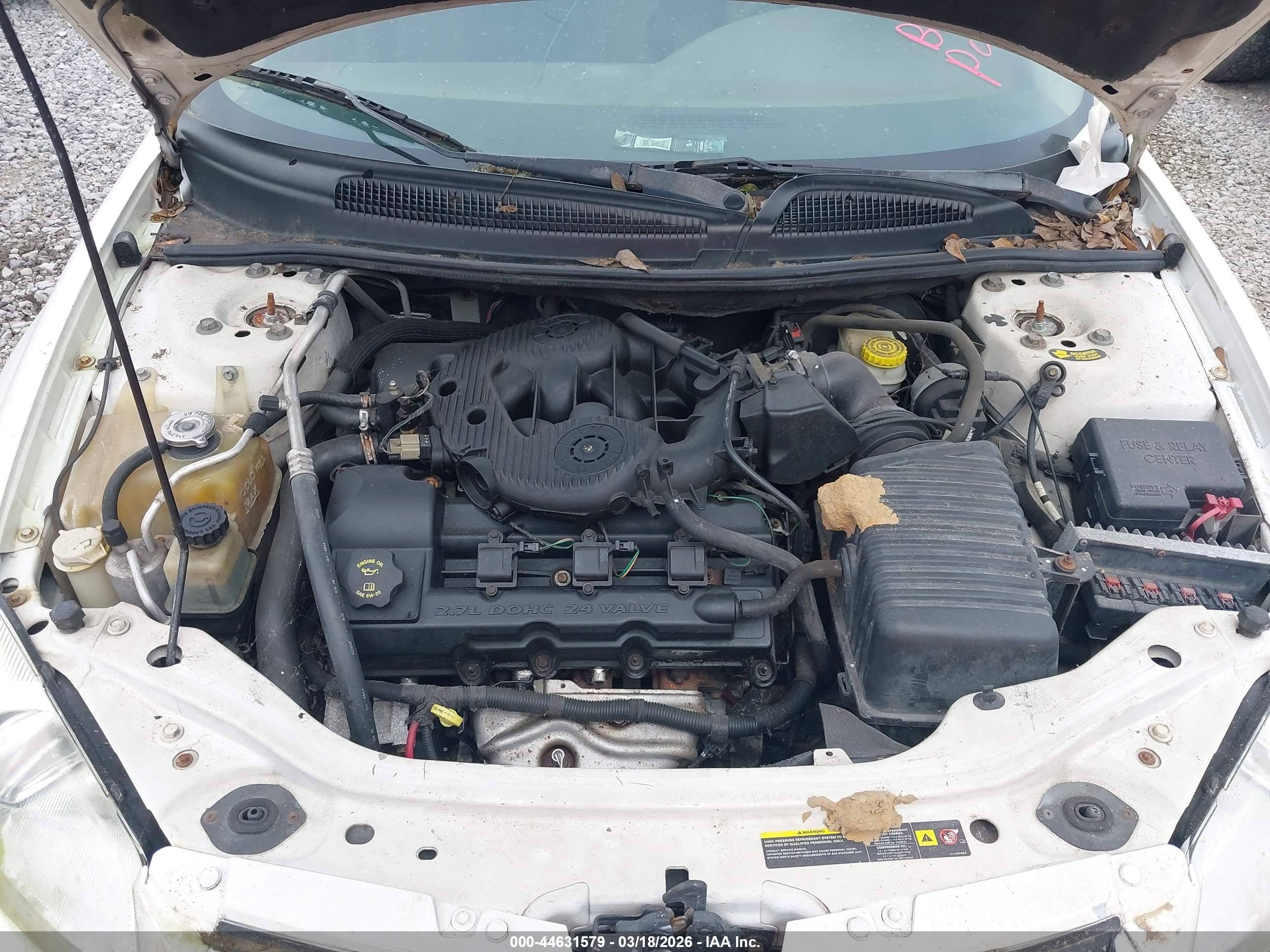 DODGE STRATUS image 10