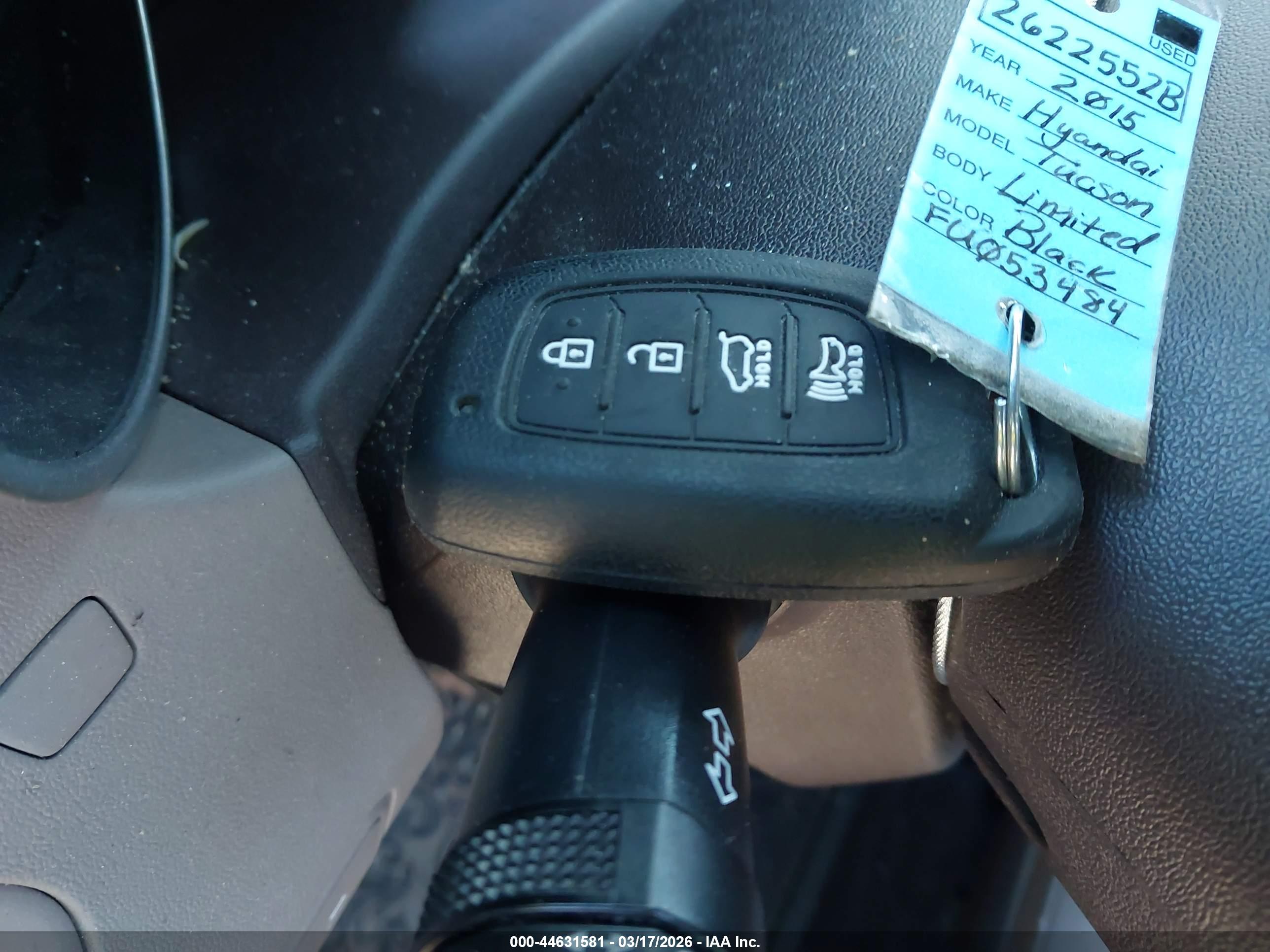 HYUNDAI TUCSON image 11