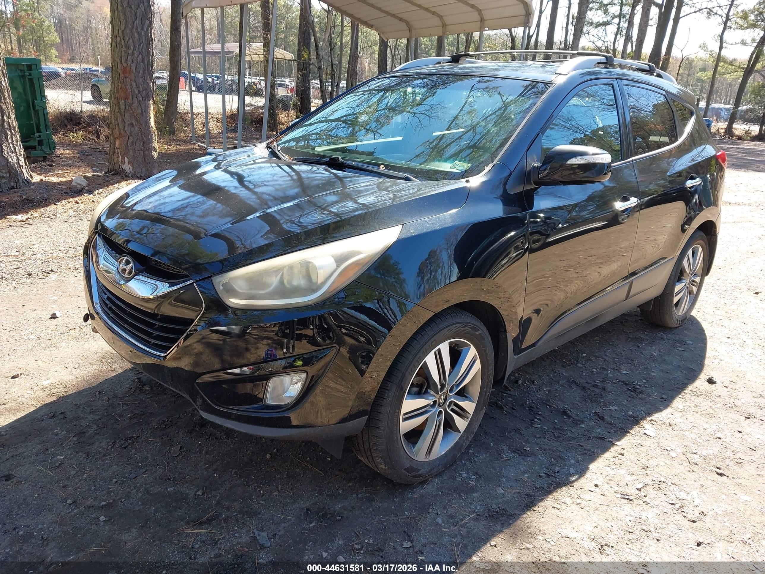 HYUNDAI TUCSON image 2