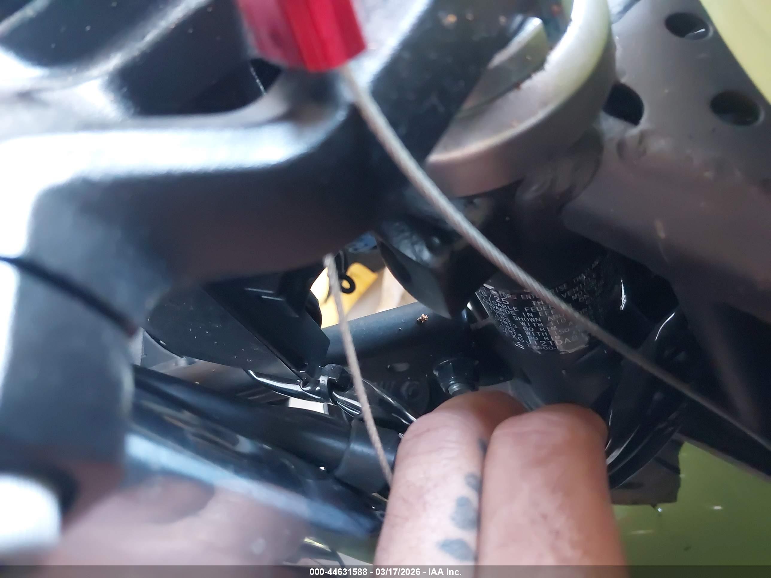 KAWASAKI EX500 image 10