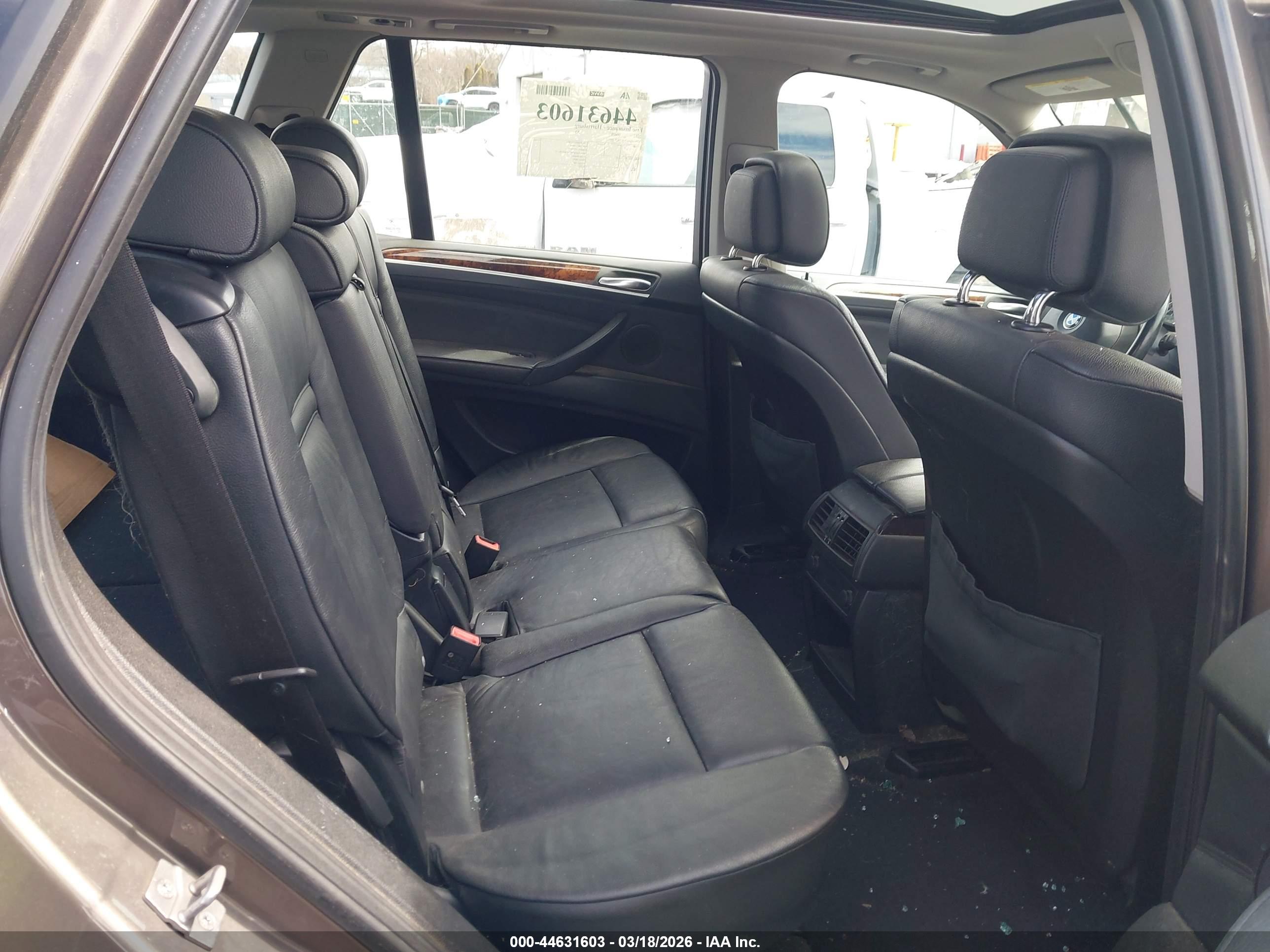 BMW X5 image 8