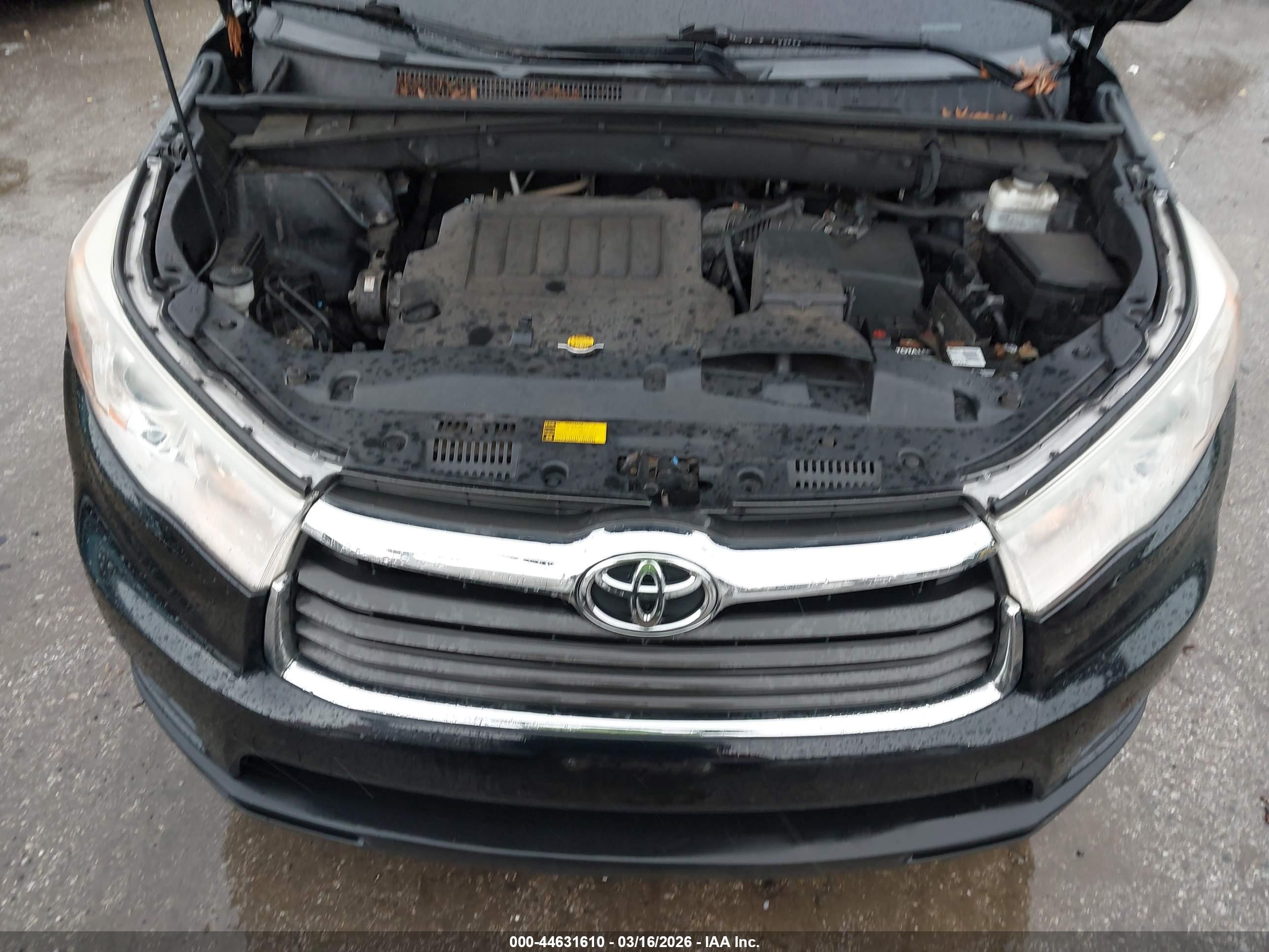 TOYOTA HIGHLANDER image 10
