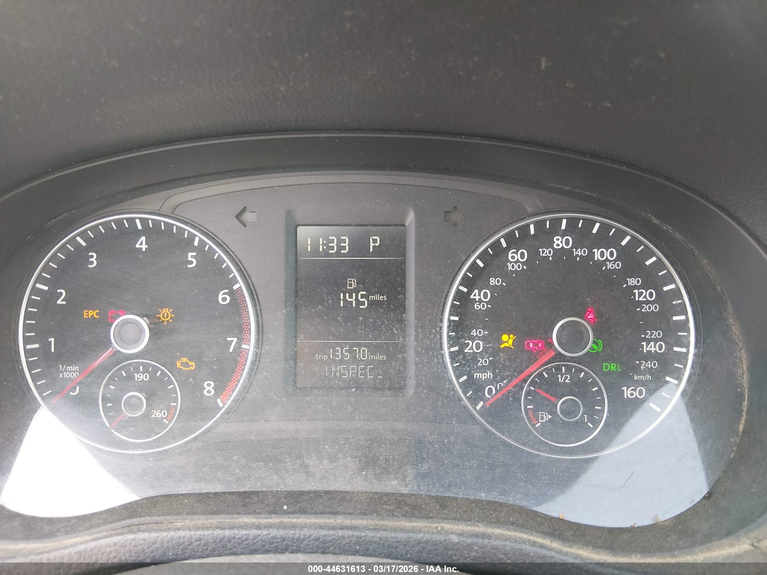 VOLKSWAGEN PASSAT image 7