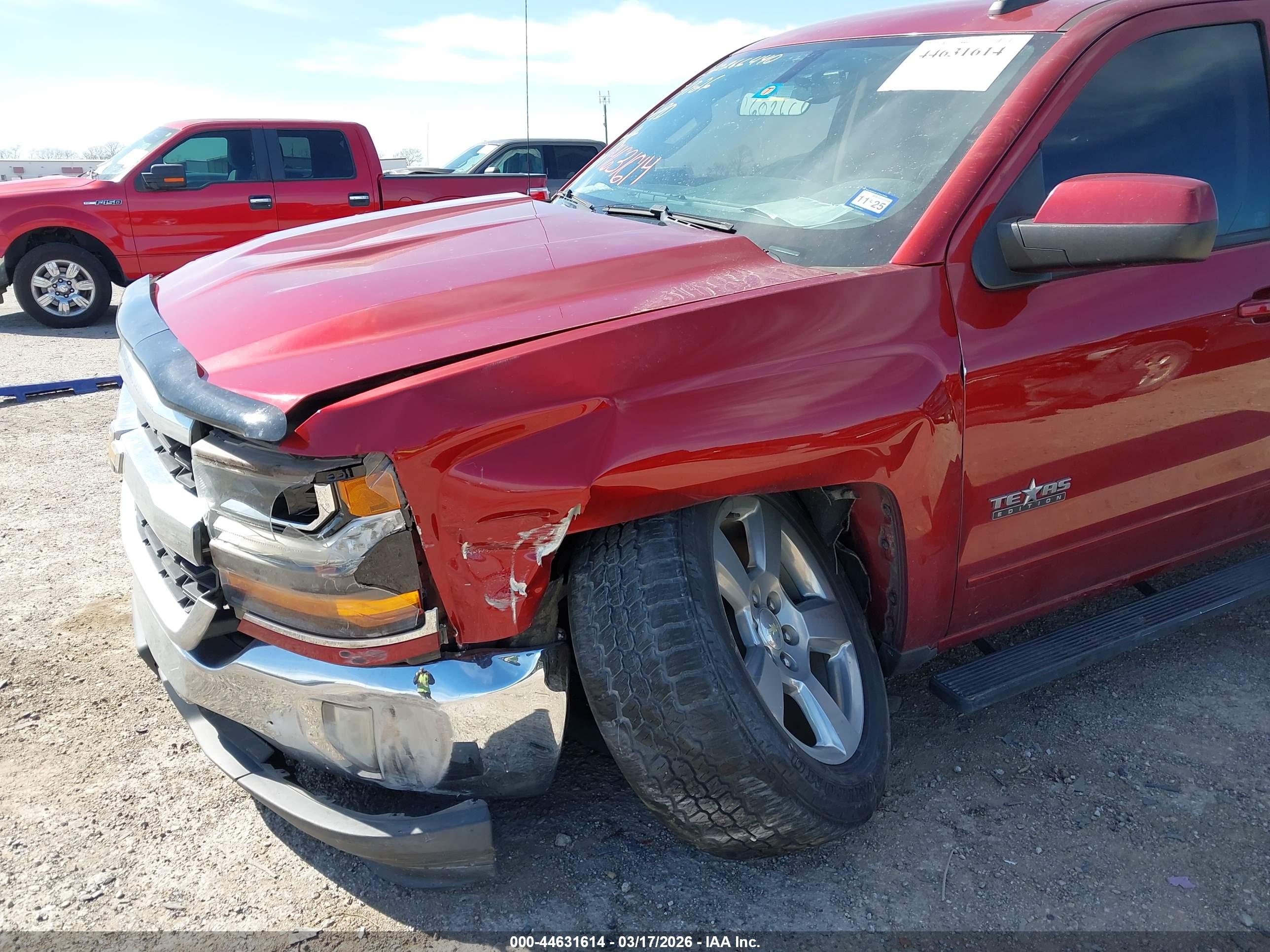 CHEVROLET SILVERADO image 6